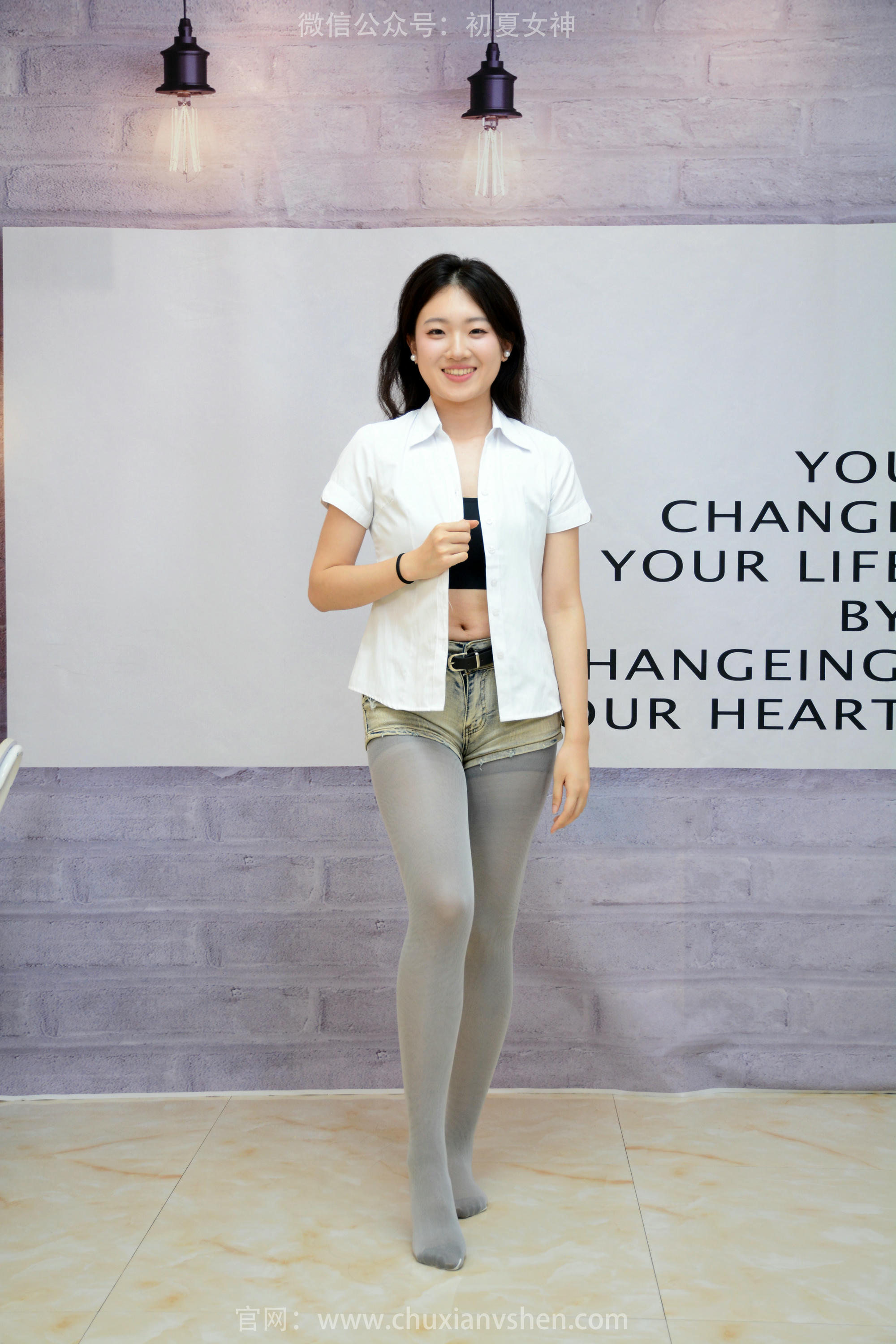 初夏女神 NO.242 环环~【异国风情】啥叫异国风情？乱扯，我不就是袜子不一样了 [140P1V 5.64GB]_第2集