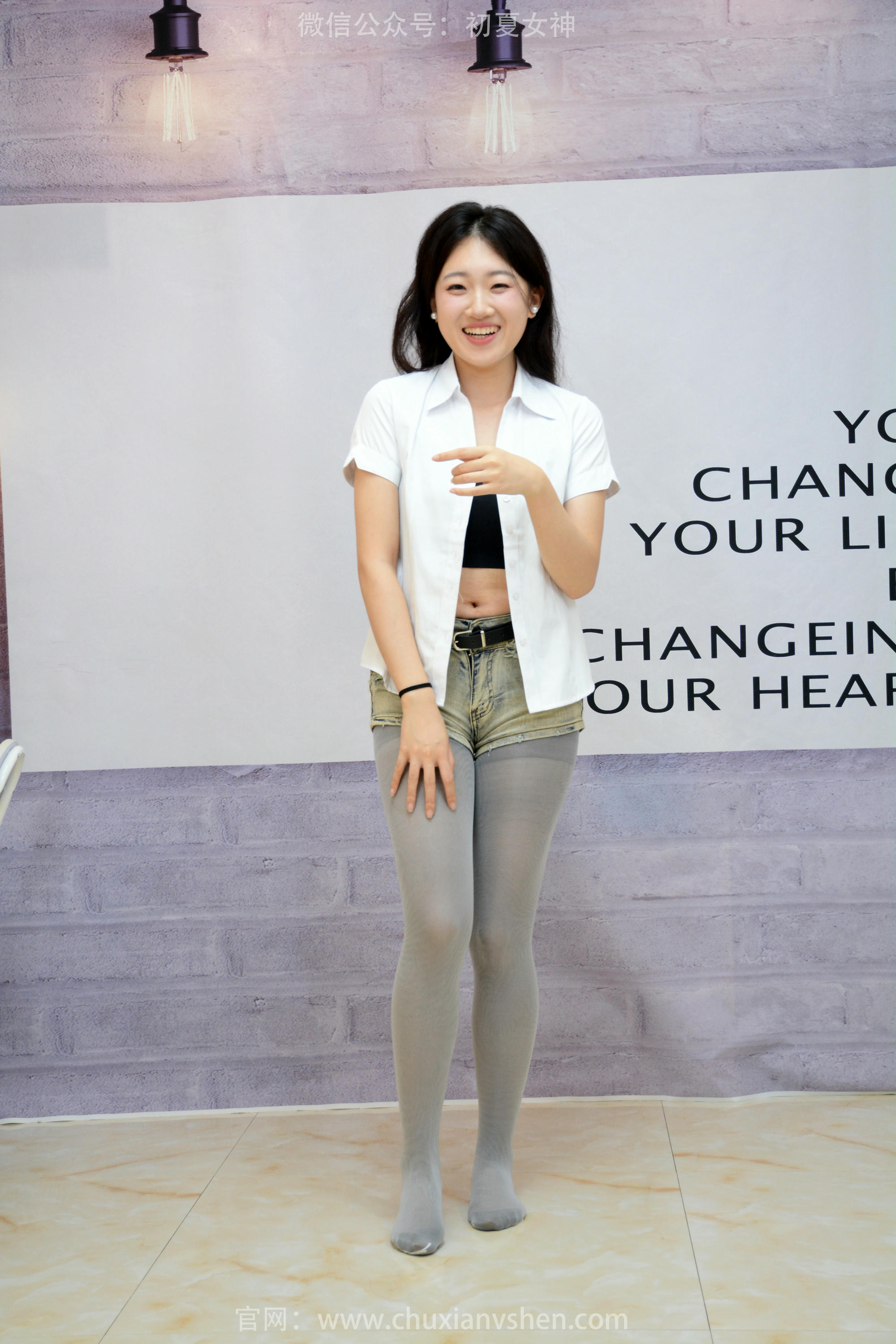 初夏女神 NO.242 环环~【异国风情】啥叫异国风情？乱扯，我不就是袜子不一样了 [140P1V 5.64GB]_第2集