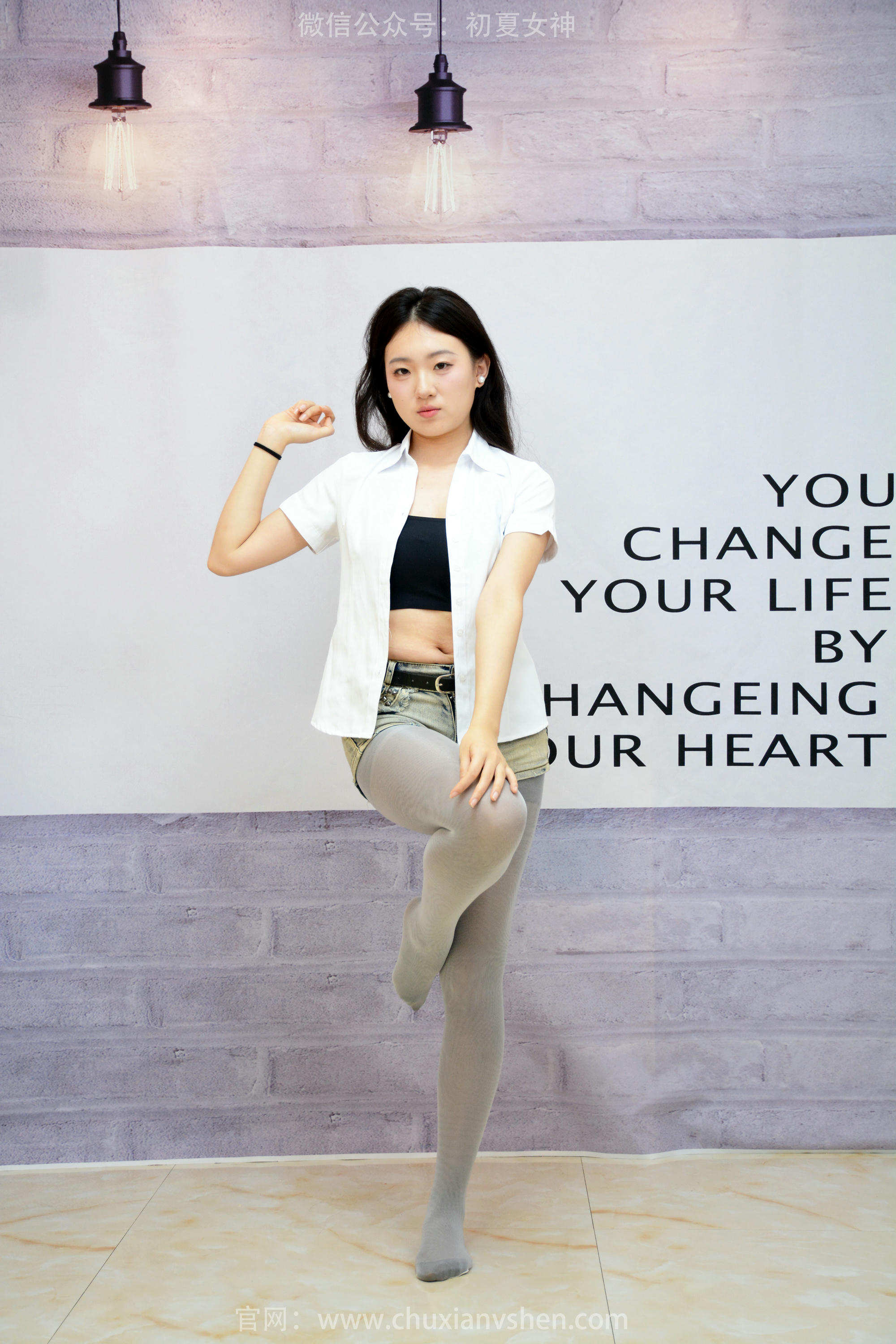 初夏女神 NO.242 环环~【异国风情】啥叫异国风情？乱扯，我不就是袜子不一样了 [140P1V 5.64GB]_第2集