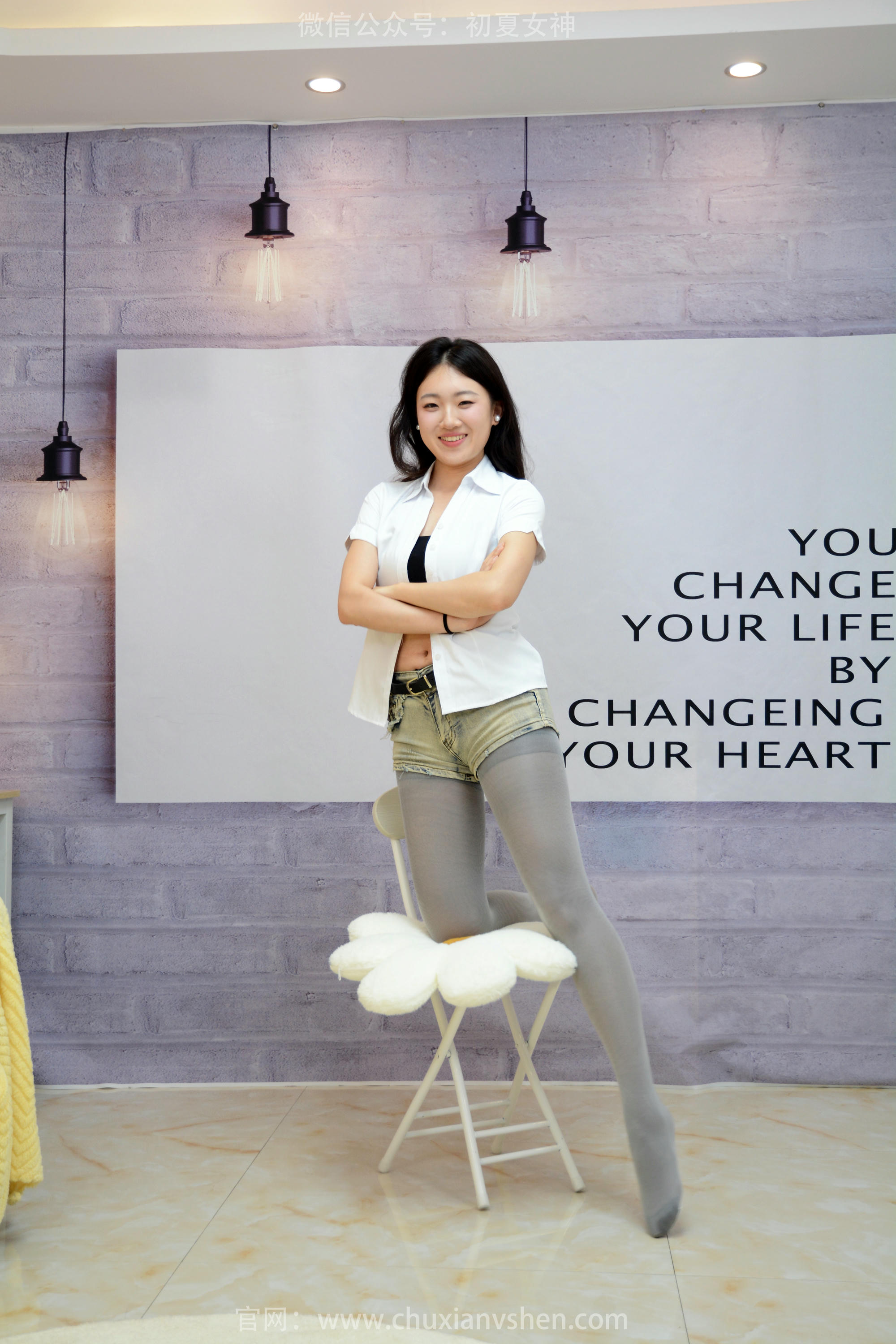 初夏女神 NO.242 环环~【异国风情】啥叫异国风情？乱扯，我不就是袜子不一样了 [140P1V 5.64GB]_第2集