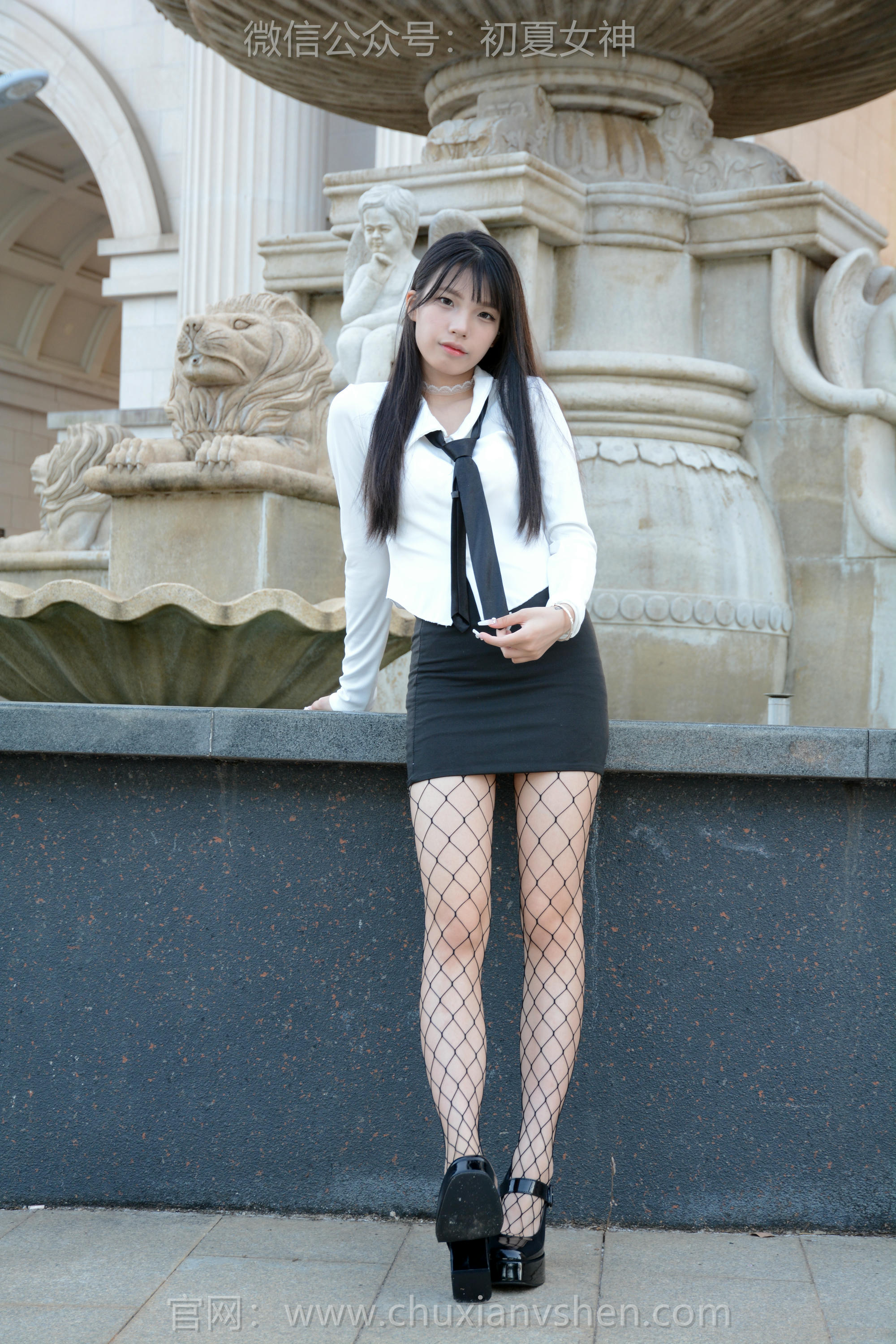 初夏女神 NO.243 番茄~【闪亮登场】时尚这个词对我来说仅仅是学习的开始 [90P1V 3.83GB]_第1集