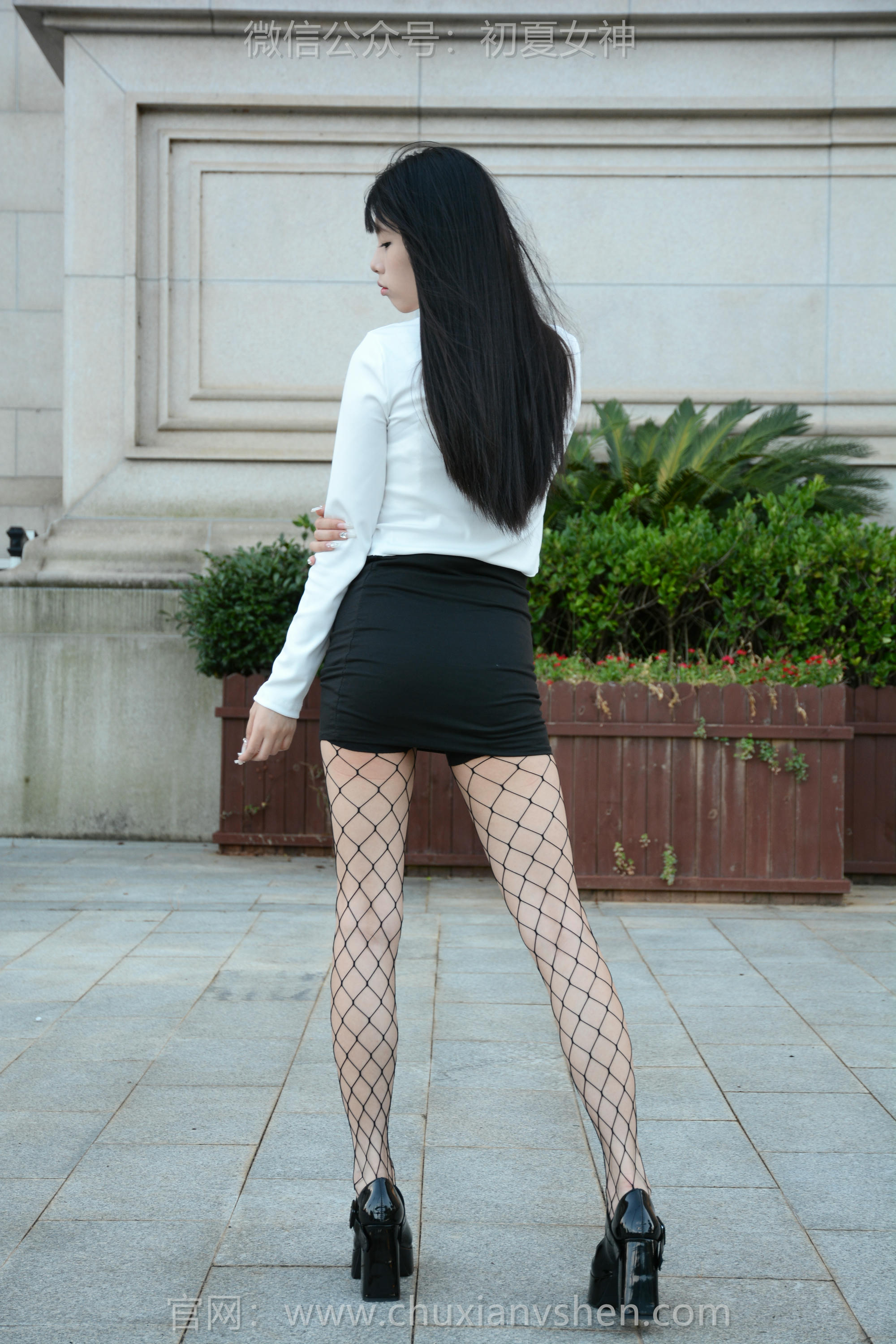 初夏女神 NO.243 番茄~【闪亮登场】时尚这个词对我来说仅仅是学习的开始 [90P1V 3.83GB]_第1集