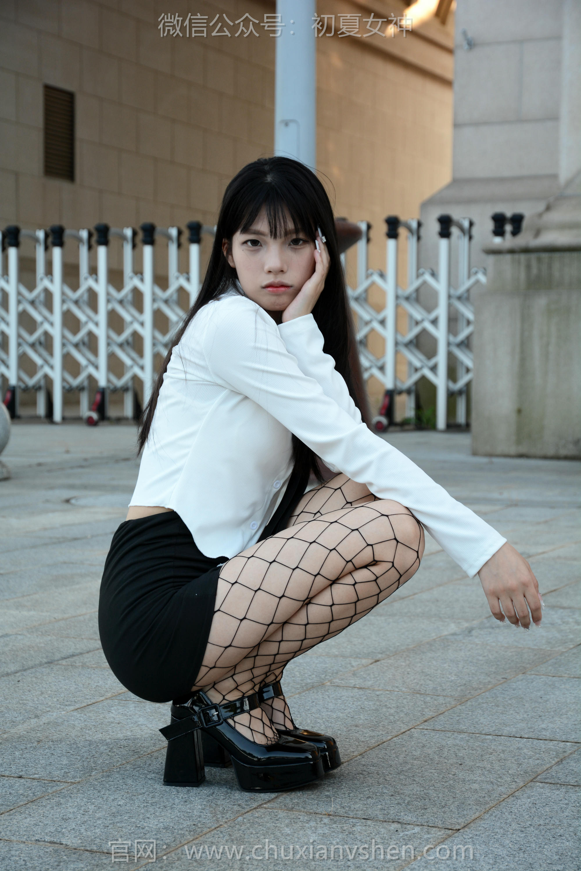 初夏女神 NO.243 番茄~【闪亮登场】时尚这个词对我来说仅仅是学习的开始 [90P1V 3.83GB]_第1集