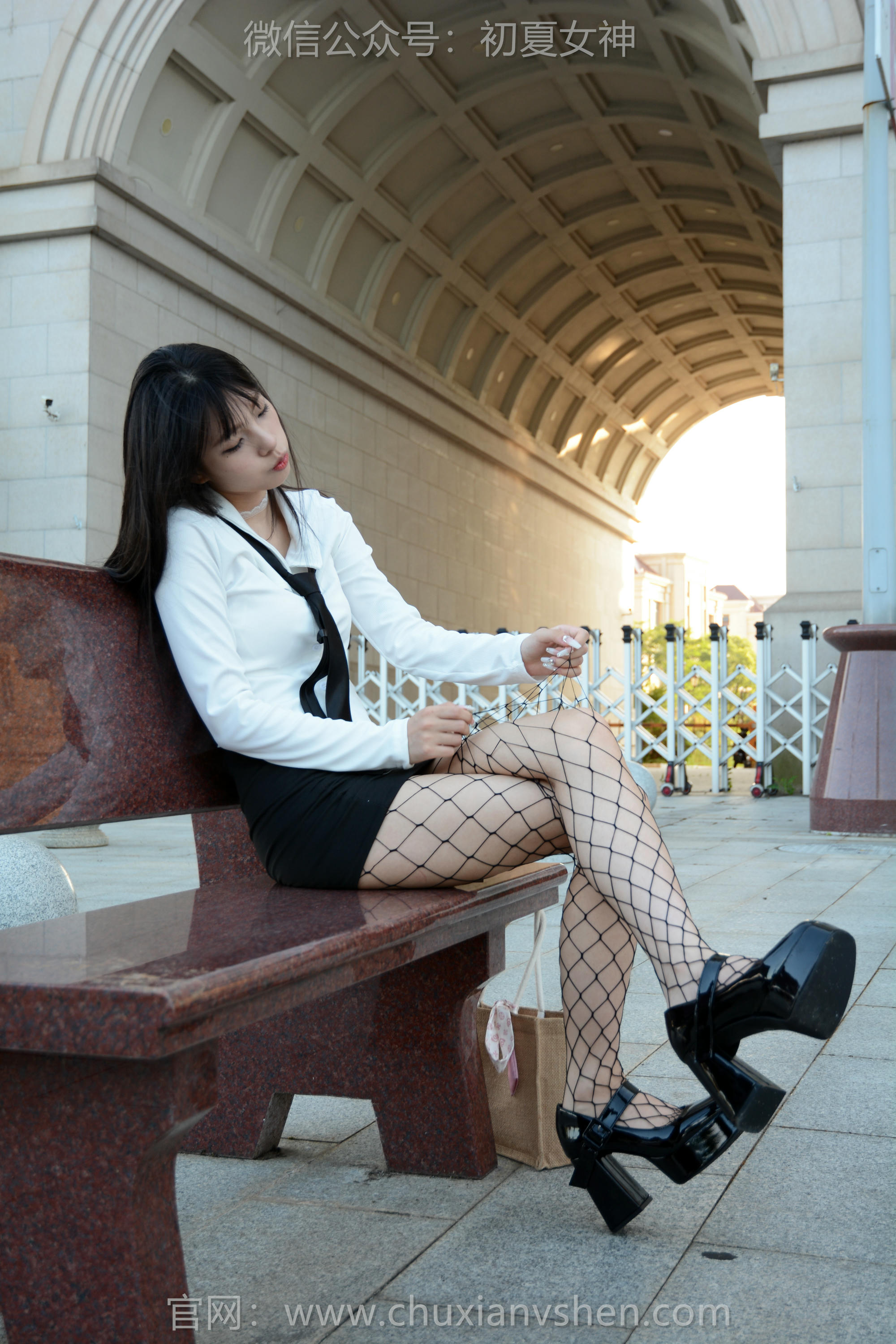 初夏女神 NO.243 番茄~【闪亮登场】时尚这个词对我来说仅仅是学习的开始 [90P1V 3.83GB]_第2集