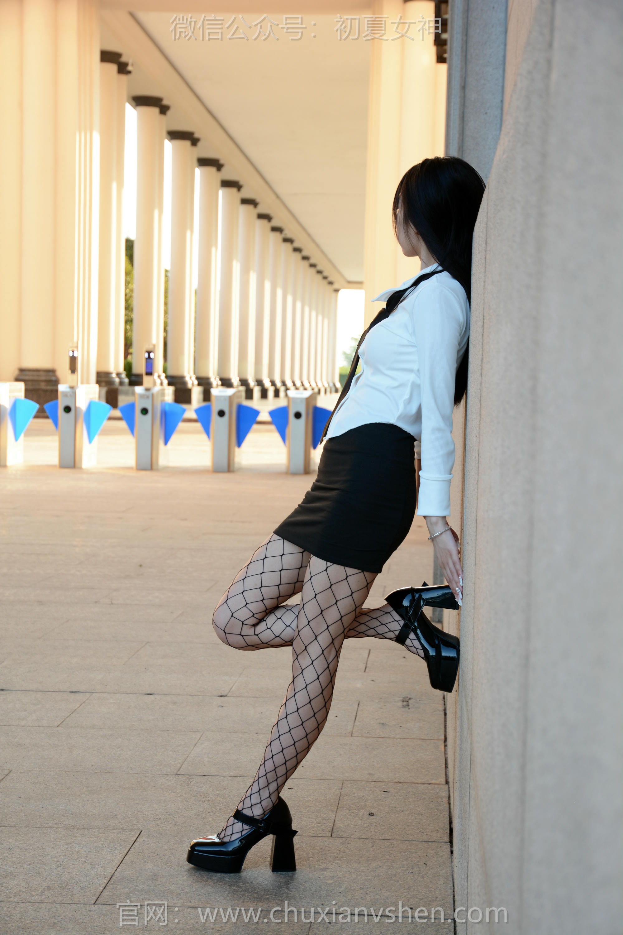 初夏女神 NO.243 番茄~【闪亮登场】时尚这个词对我来说仅仅是学习的开始 [90P1V 3.83GB]_第4集