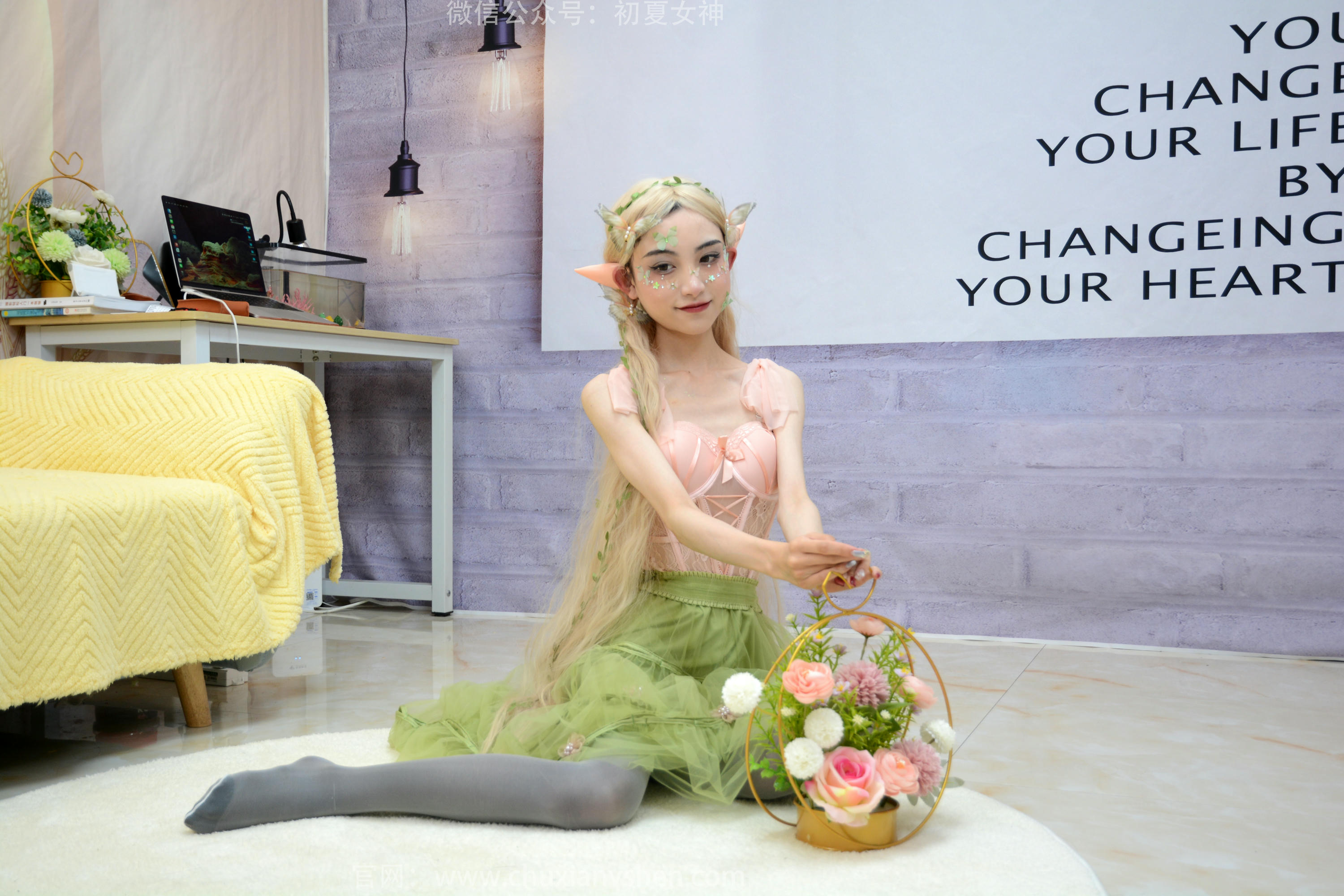 初夏女神 NO.245 柒柒~《精灵之光》今日我就是夜空中的小精灵 [90P1V 5.22GB]_第1集