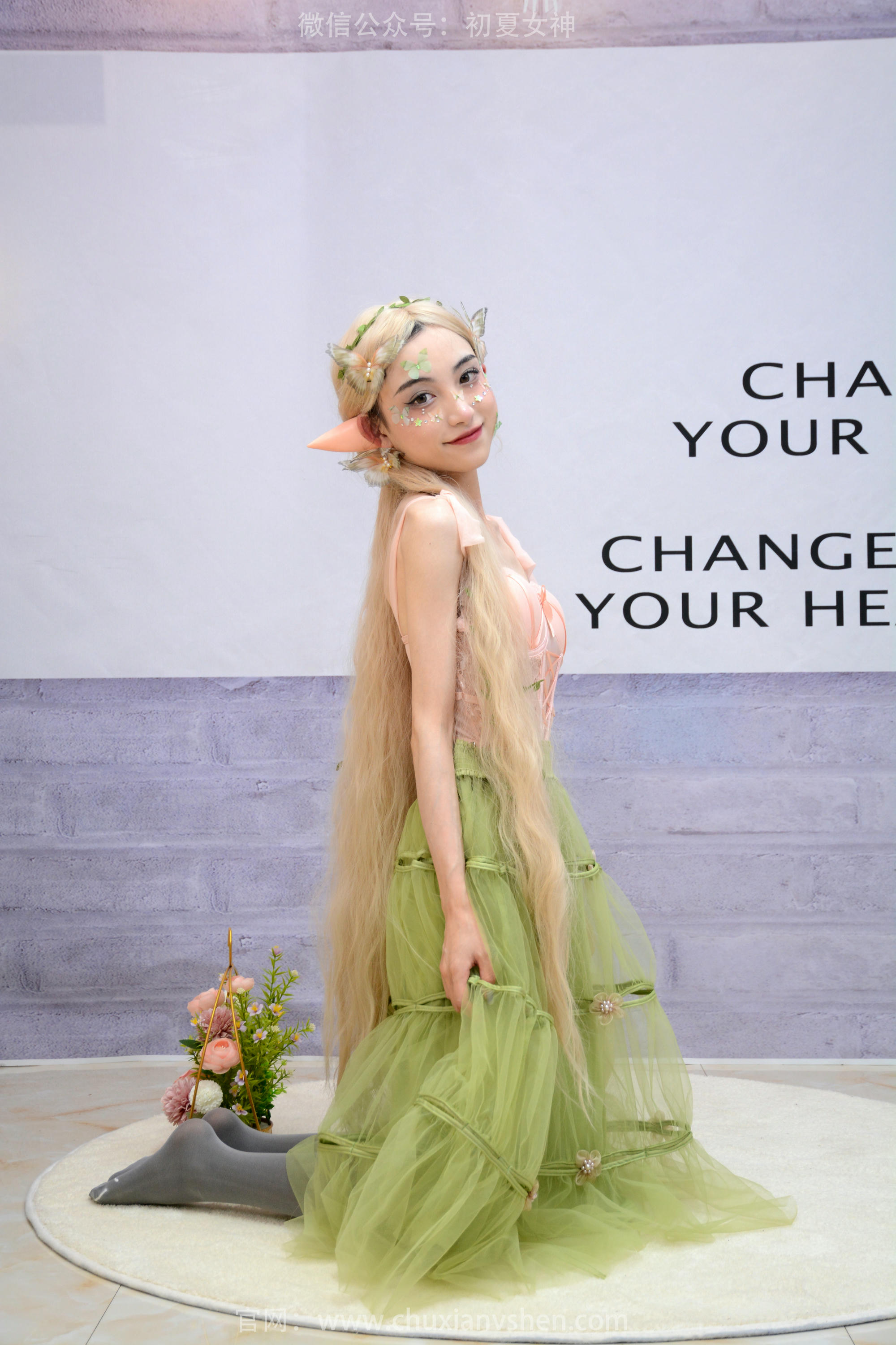 初夏女神 NO.245 柒柒~《精灵之光》今日我就是夜空中的小精灵 [90P1V 5.22GB]_第2集