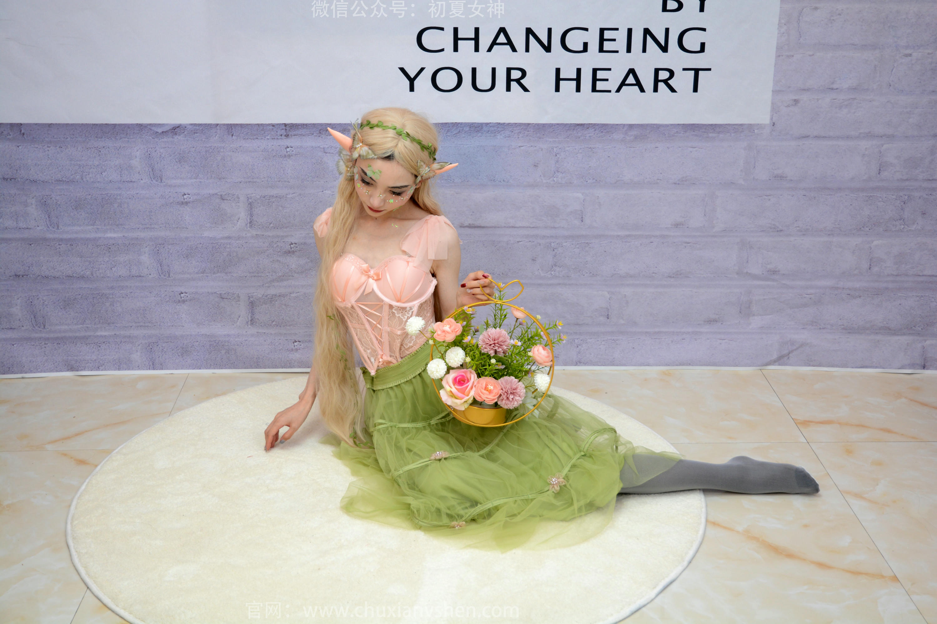 初夏女神 NO.245 柒柒~《精灵之光》今日我就是夜空中的小精灵 [90P1V 5.22GB]_第2集