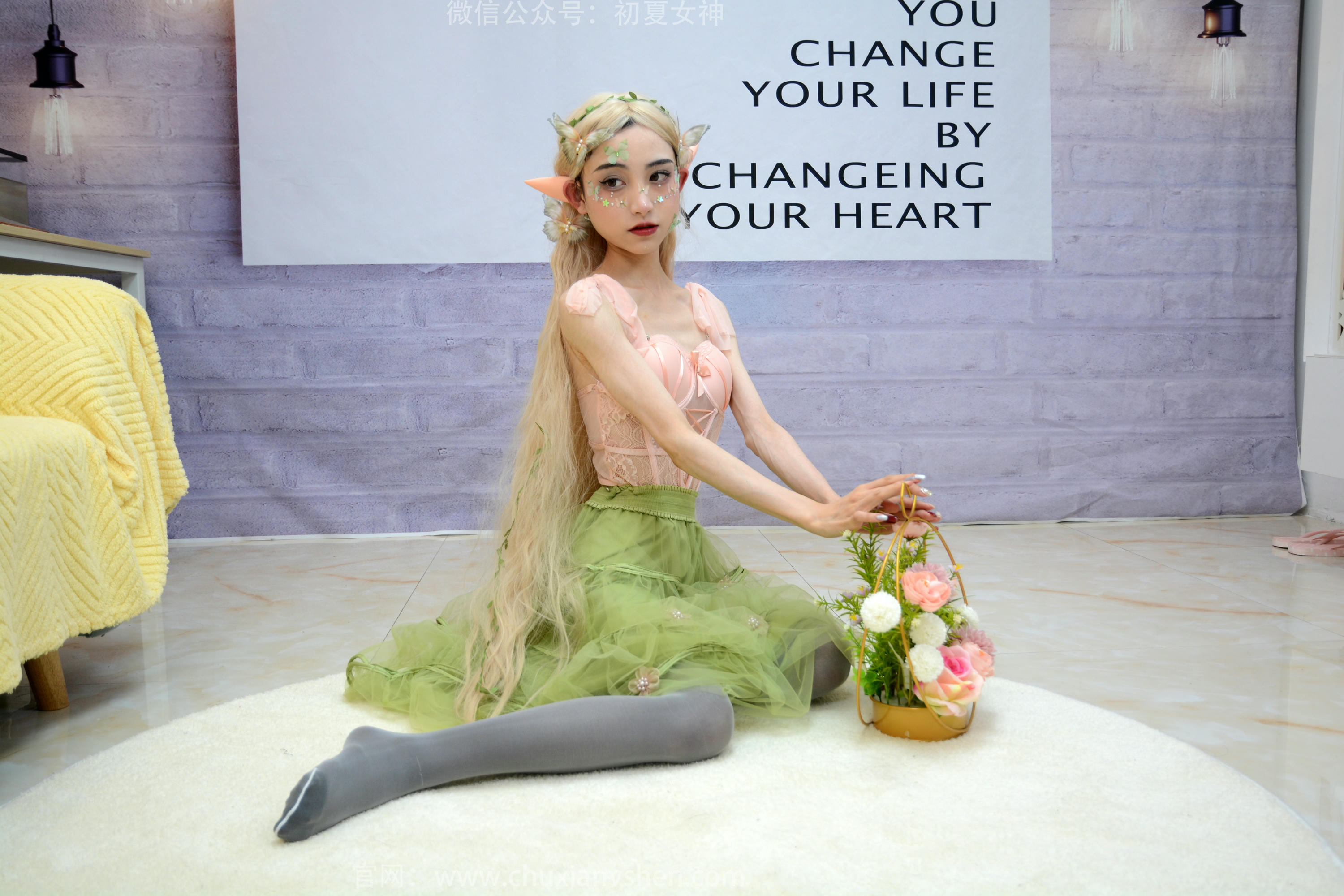 初夏女神 NO.245 柒柒~《精灵之光》今日我就是夜空中的小精灵 [90P1V 5.22GB]_第1集