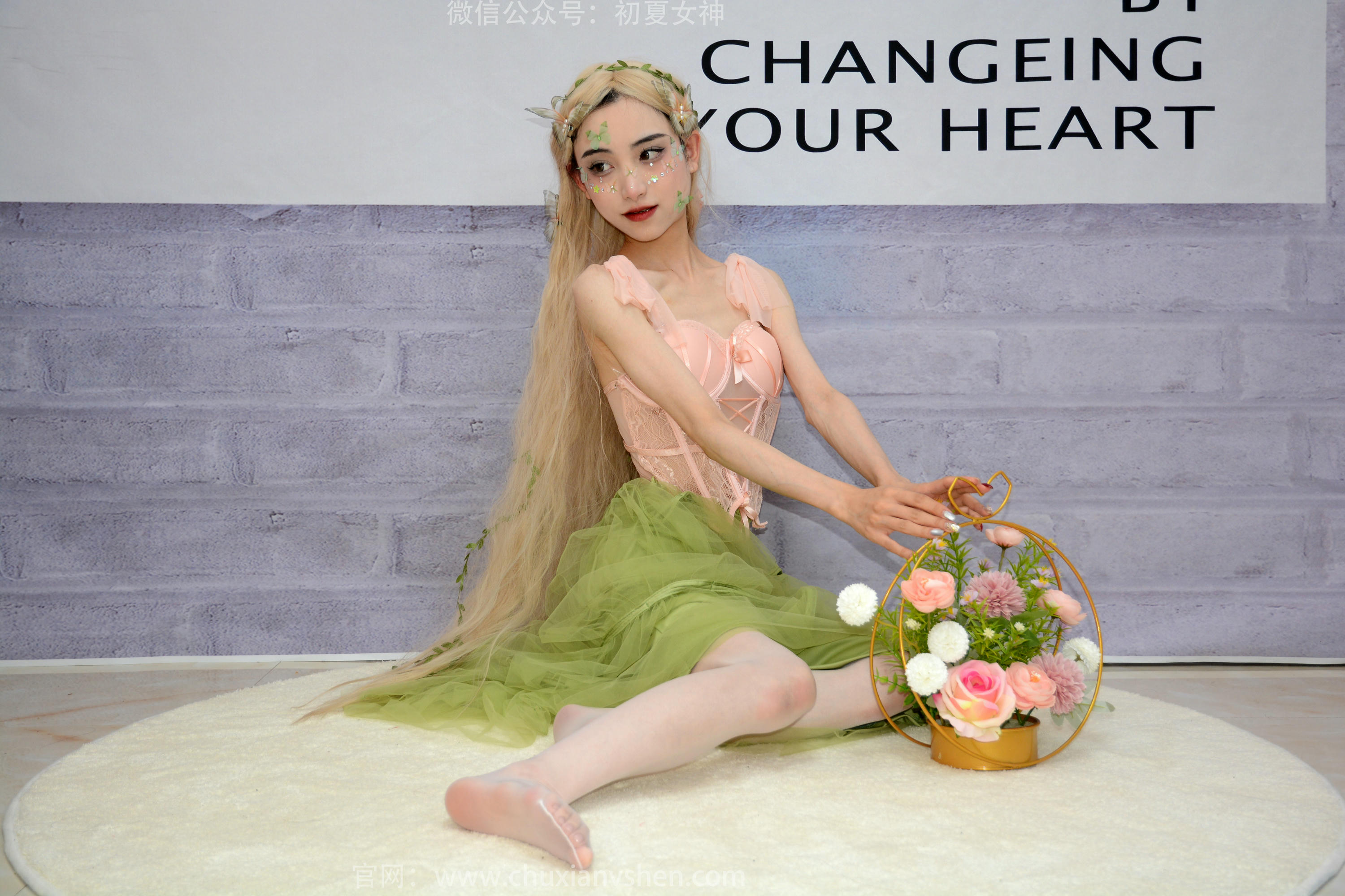 初夏女神 NO.245 柒柒~《精灵之光》今日我就是夜空中的小精灵 [90P1V 5.22GB]_第4集