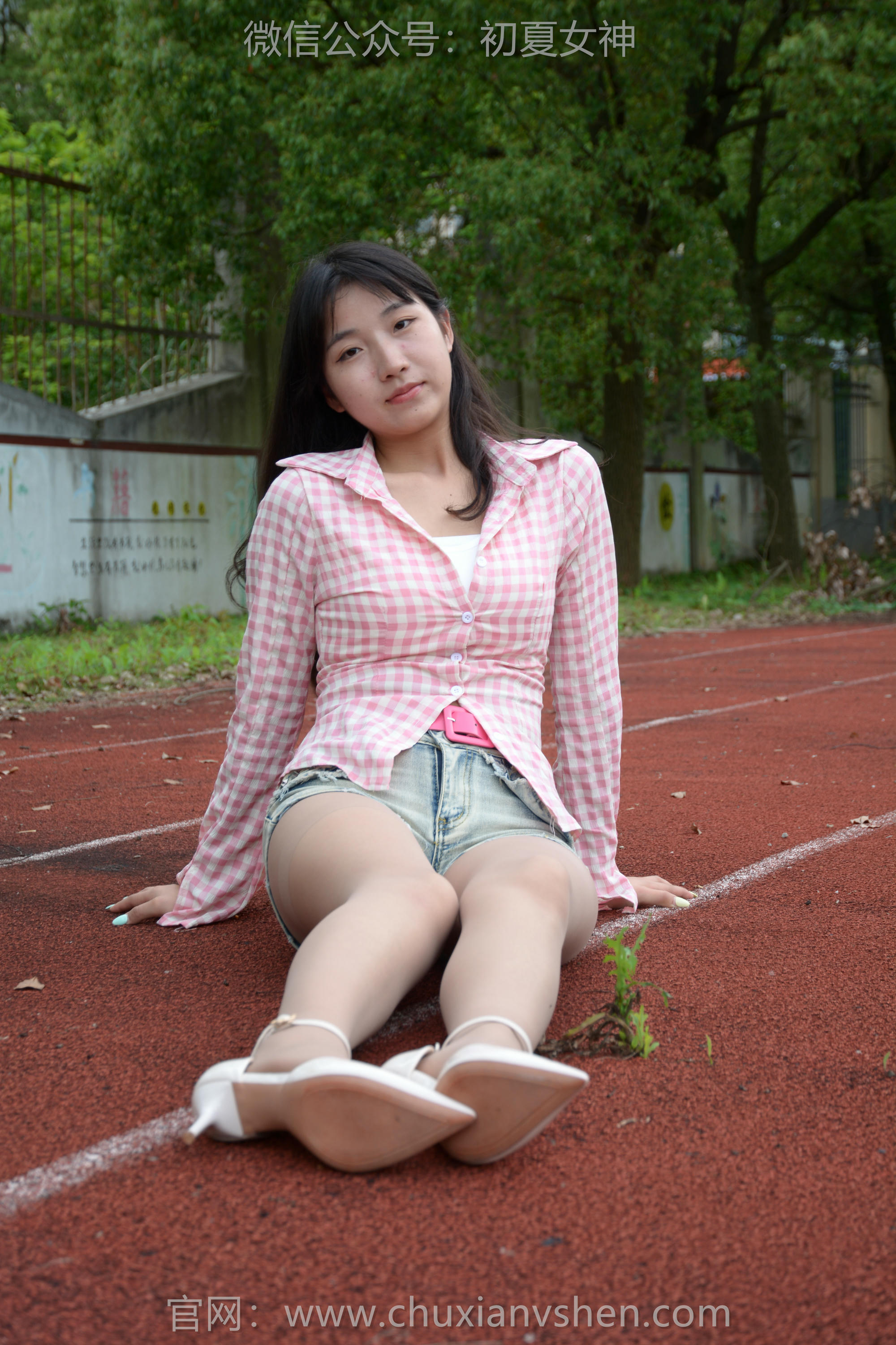 初夏女神 NO.248 点点 夏去秋来 [100P1V 4.10GB]_第1集