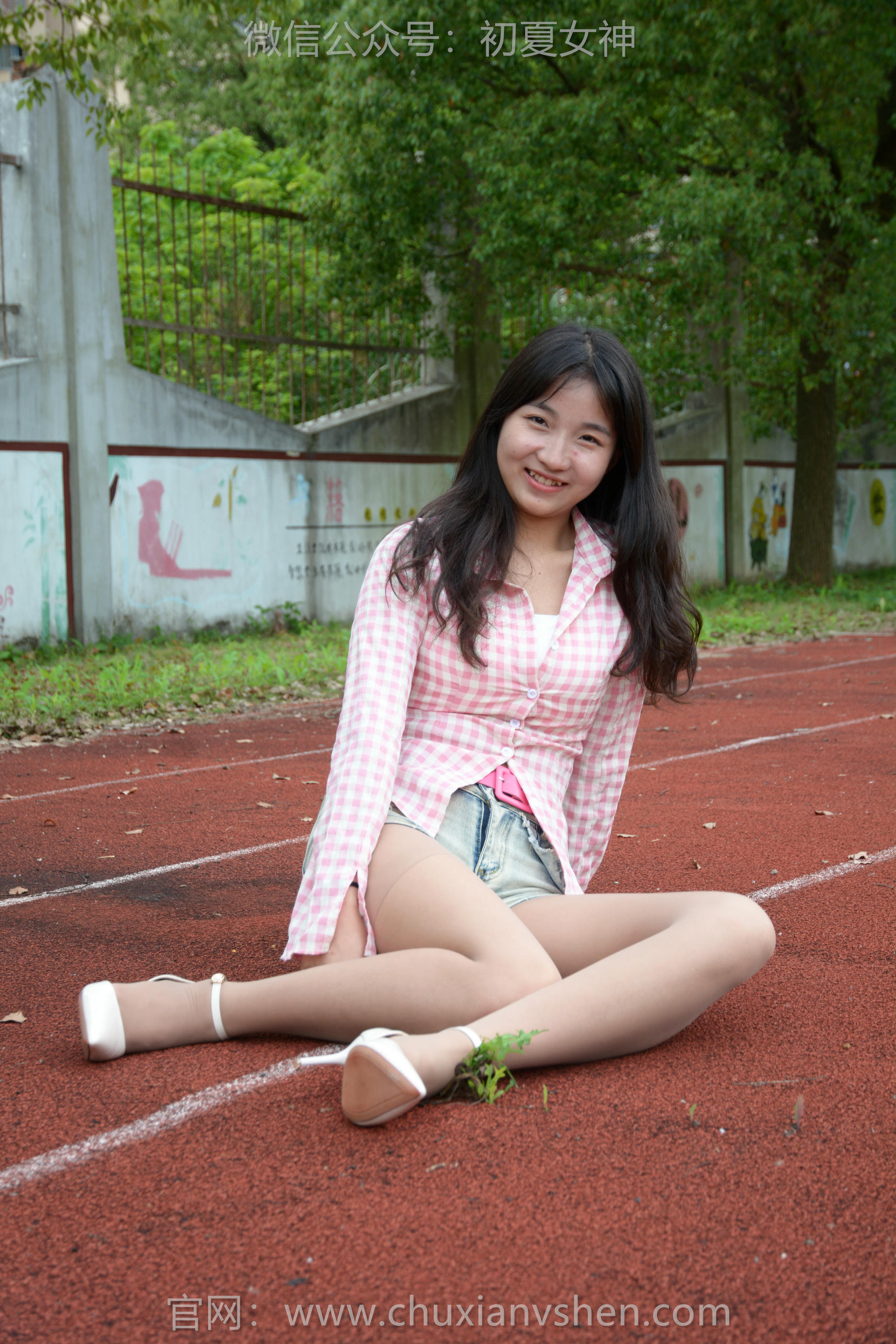 初夏女神 NO.248 点点 夏去秋来 [100P1V 4.10GB]_第1集