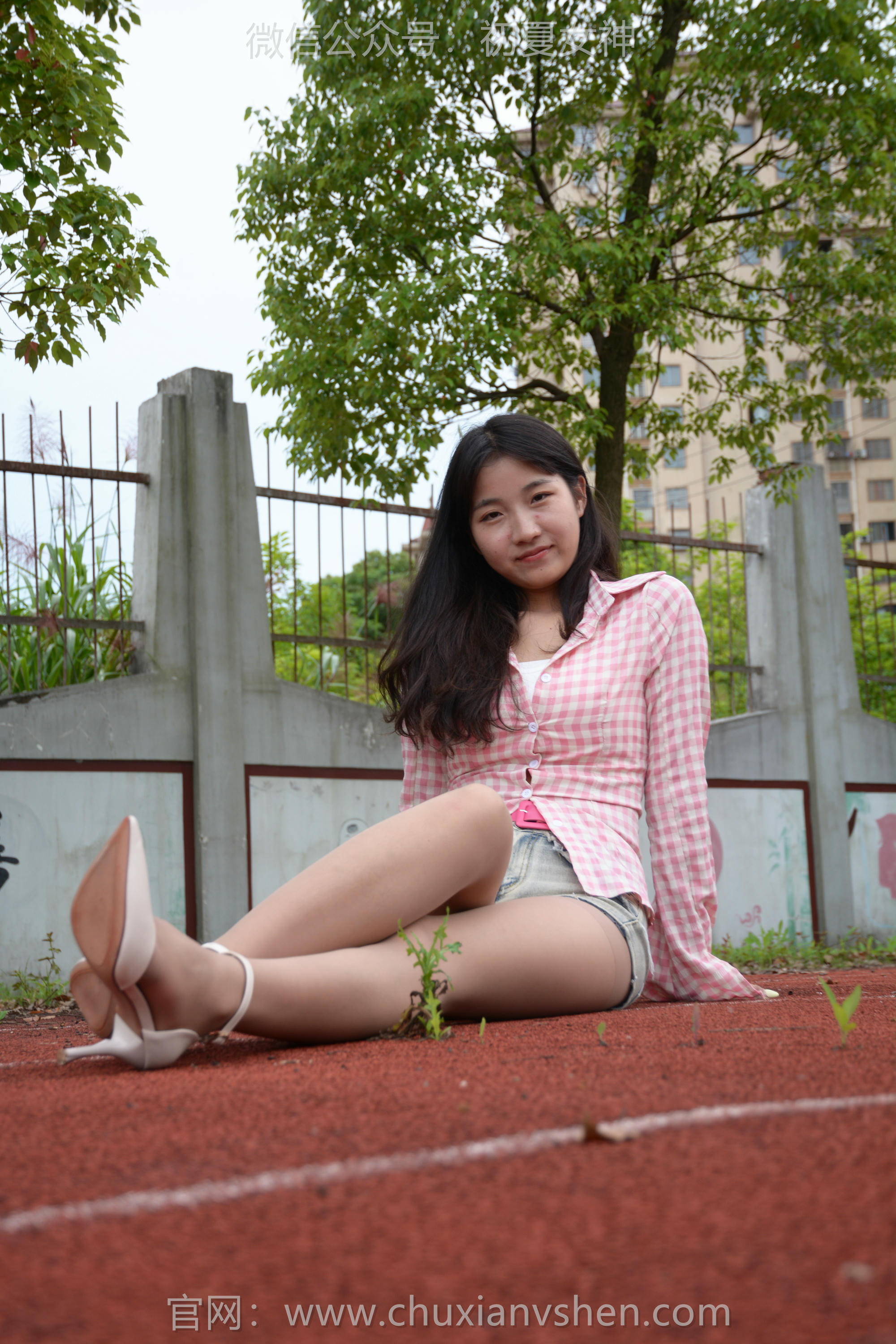 初夏女神 NO.248 点点 夏去秋来 [100P1V 4.10GB]_第1集