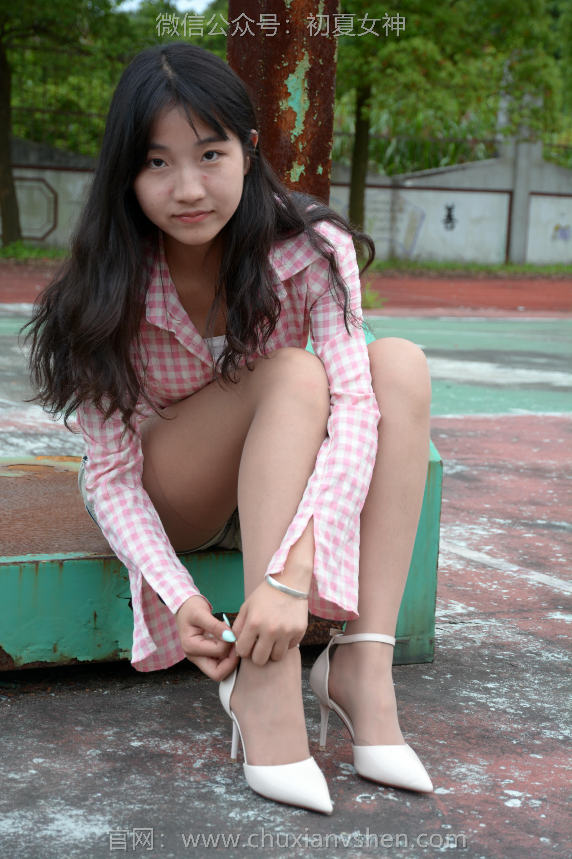 初夏女神 NO.248 点点 夏去秋来 [100P1V 4.10GB]_第5集