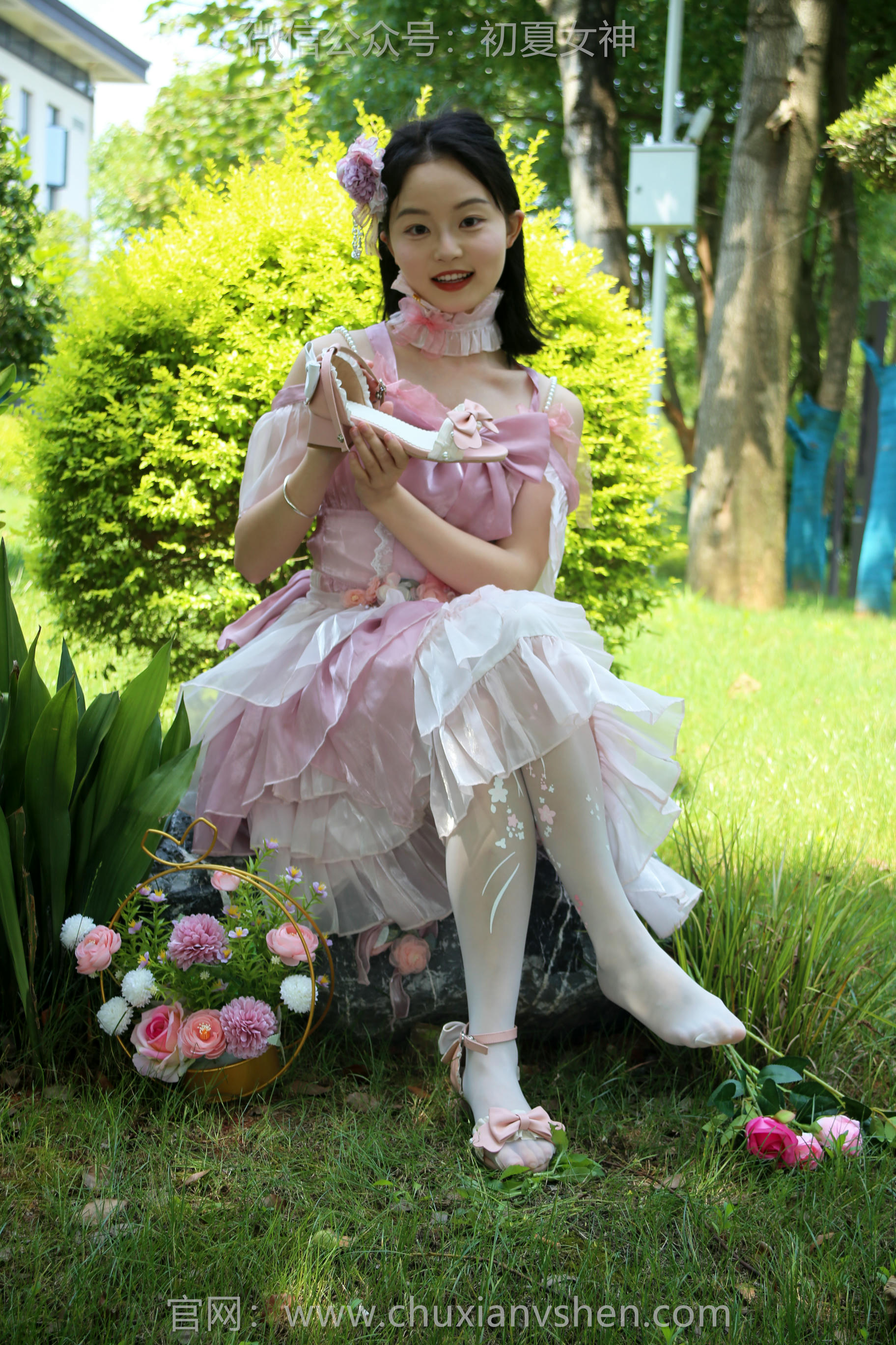 初夏女神 NO.249 双双 花仙子 [130P1V 5.56GB]_第6集