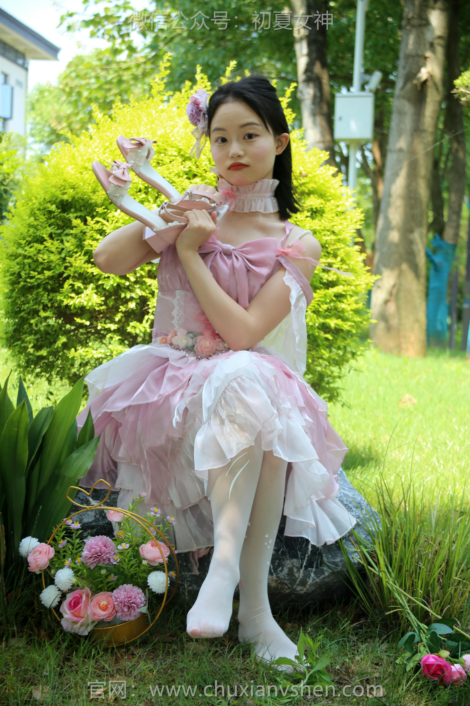 初夏女神 NO.249 双双 花仙子 [130P1V 5.56GB]_第6集