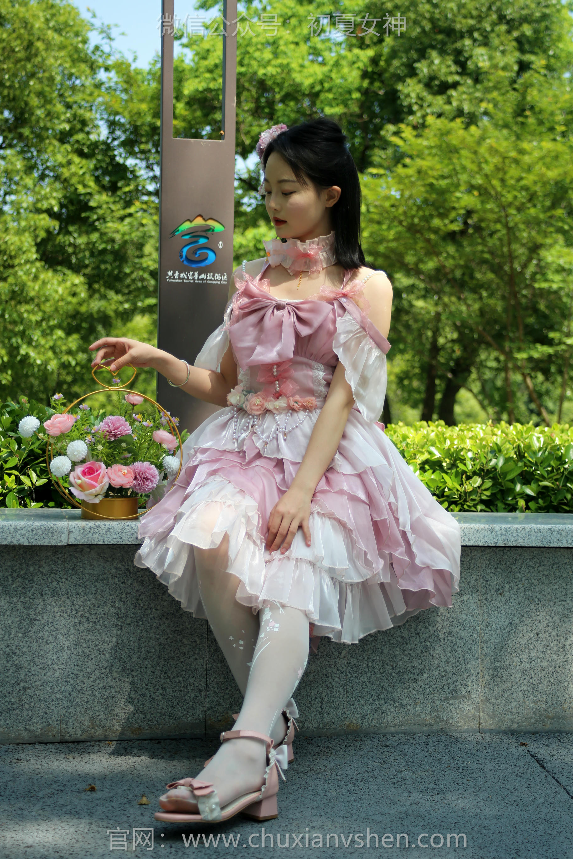 初夏女神 NO.249 双双 花仙子 [130P1V 5.56GB]_第2集