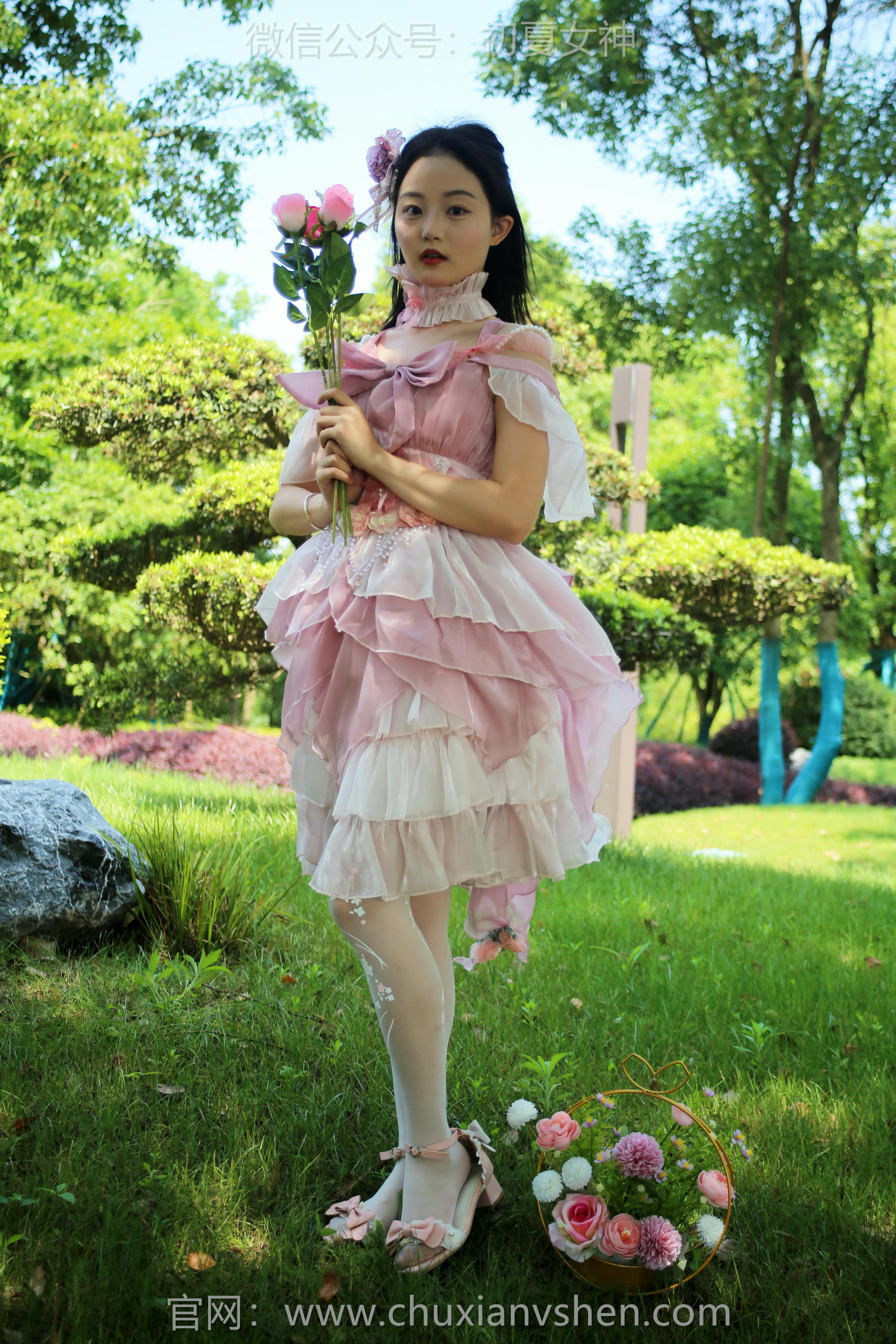 初夏女神 NO.249 双双 花仙子 [130P1V 5.56GB]_第4集