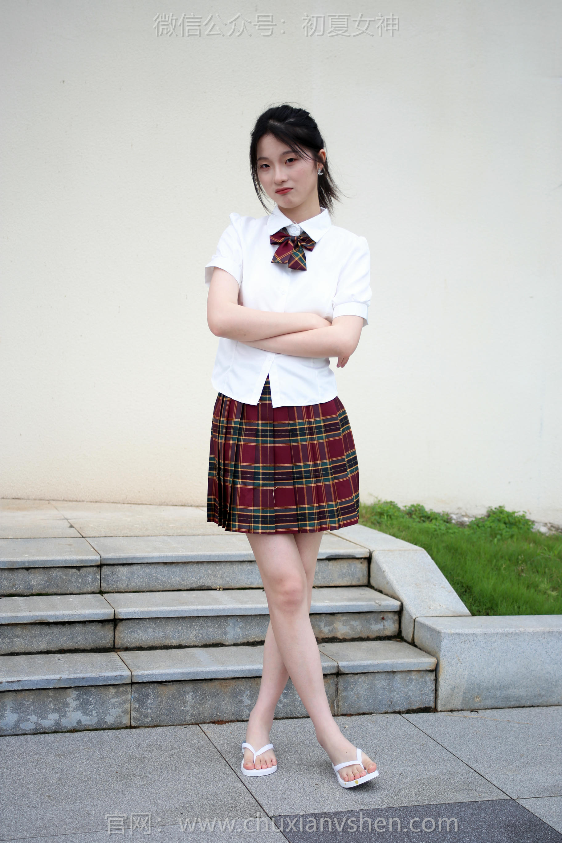 初夏女神 NO.251 安妮~【JK人字拖 [130P1V 4.99 GB]_第1集