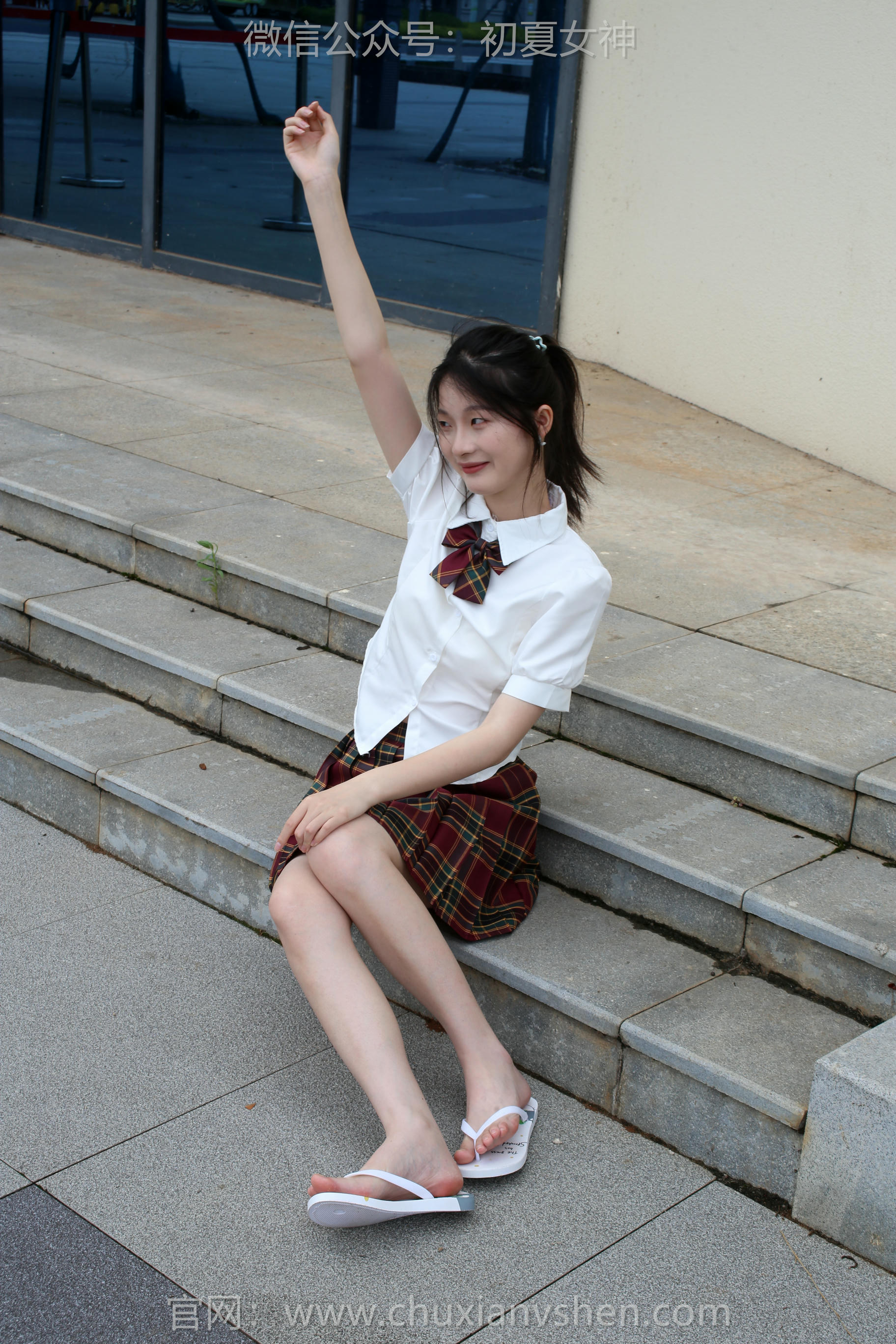 初夏女神 NO.251 安妮~【JK人字拖 [130P1V 4.99 GB]_第2集