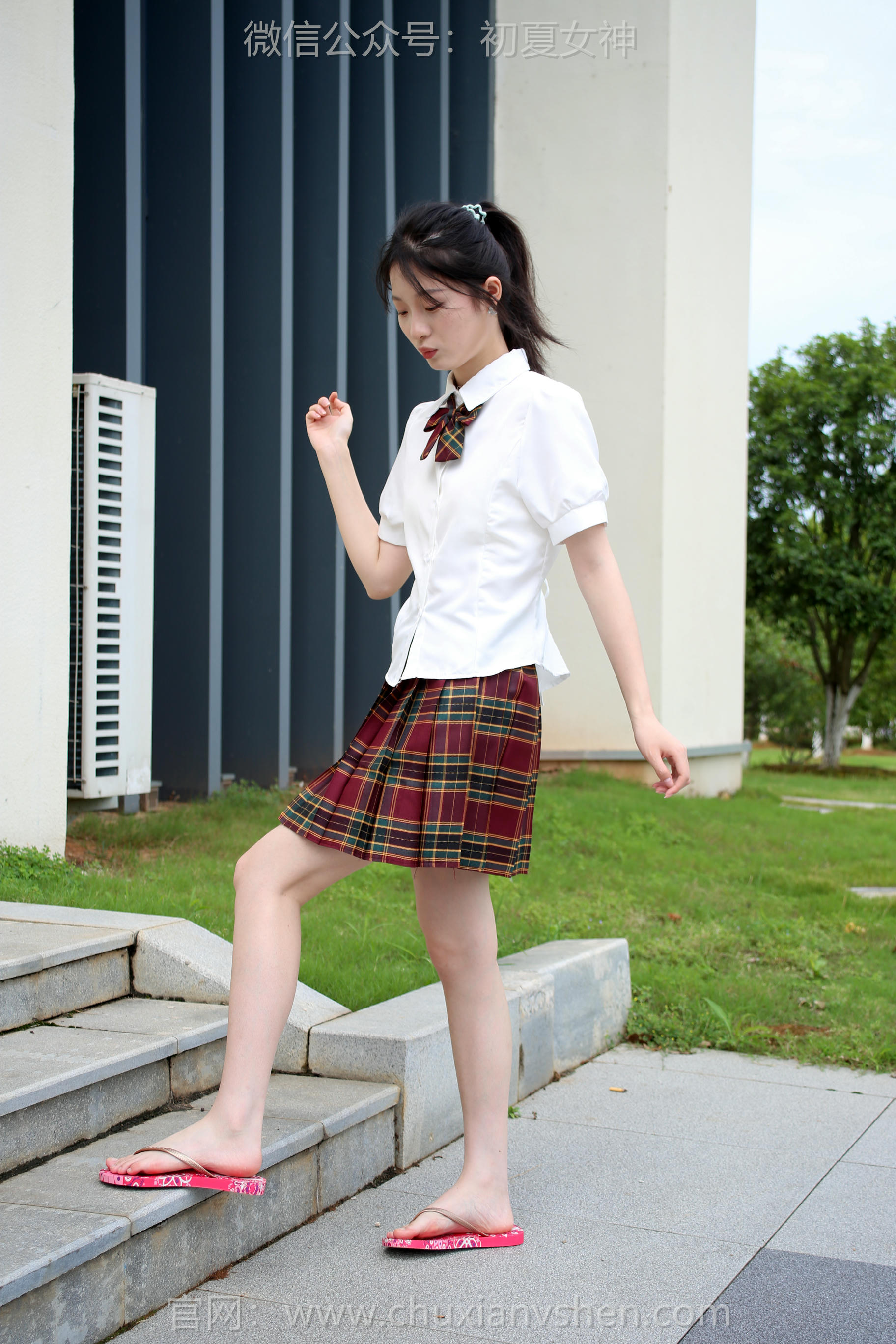 初夏女神 NO.251 安妮~【JK人字拖 [130P1V 4.99 GB]_第4集