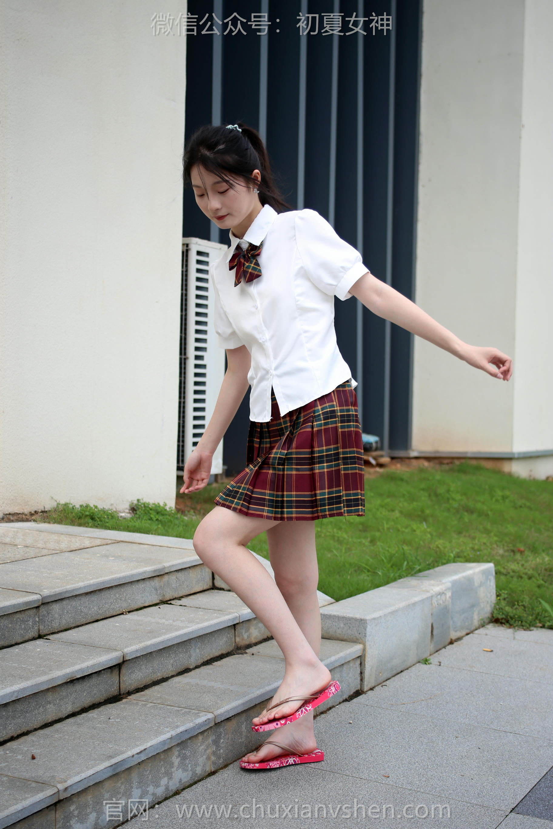 初夏女神 NO.251 安妮~【JK人字拖 [130P1V 4.99 GB]_第4集