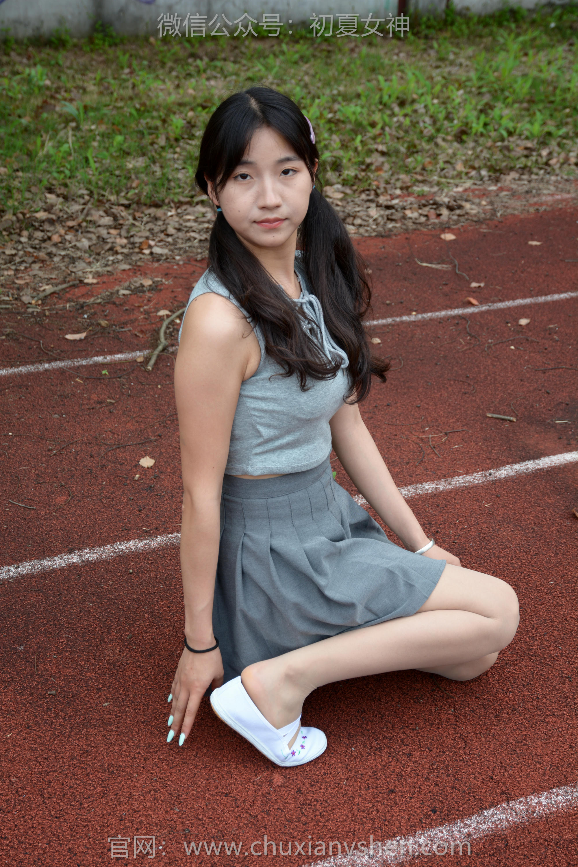 初夏女神 NO.255 点点~秋天问候 [150P1V 6.16 GB]_第1集