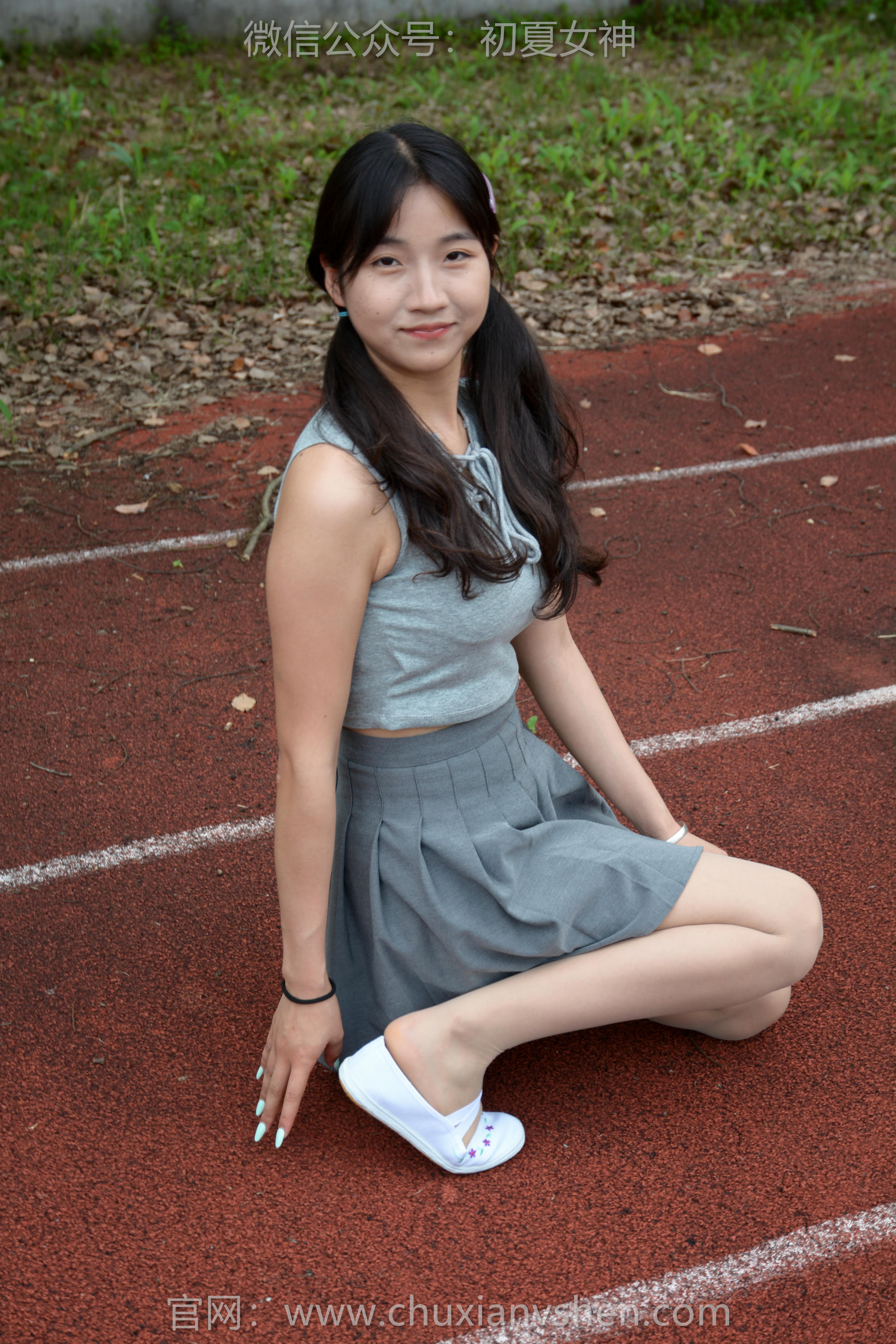 初夏女神 NO.255 点点~秋天问候 [150P1V 6.16 GB]_第1集