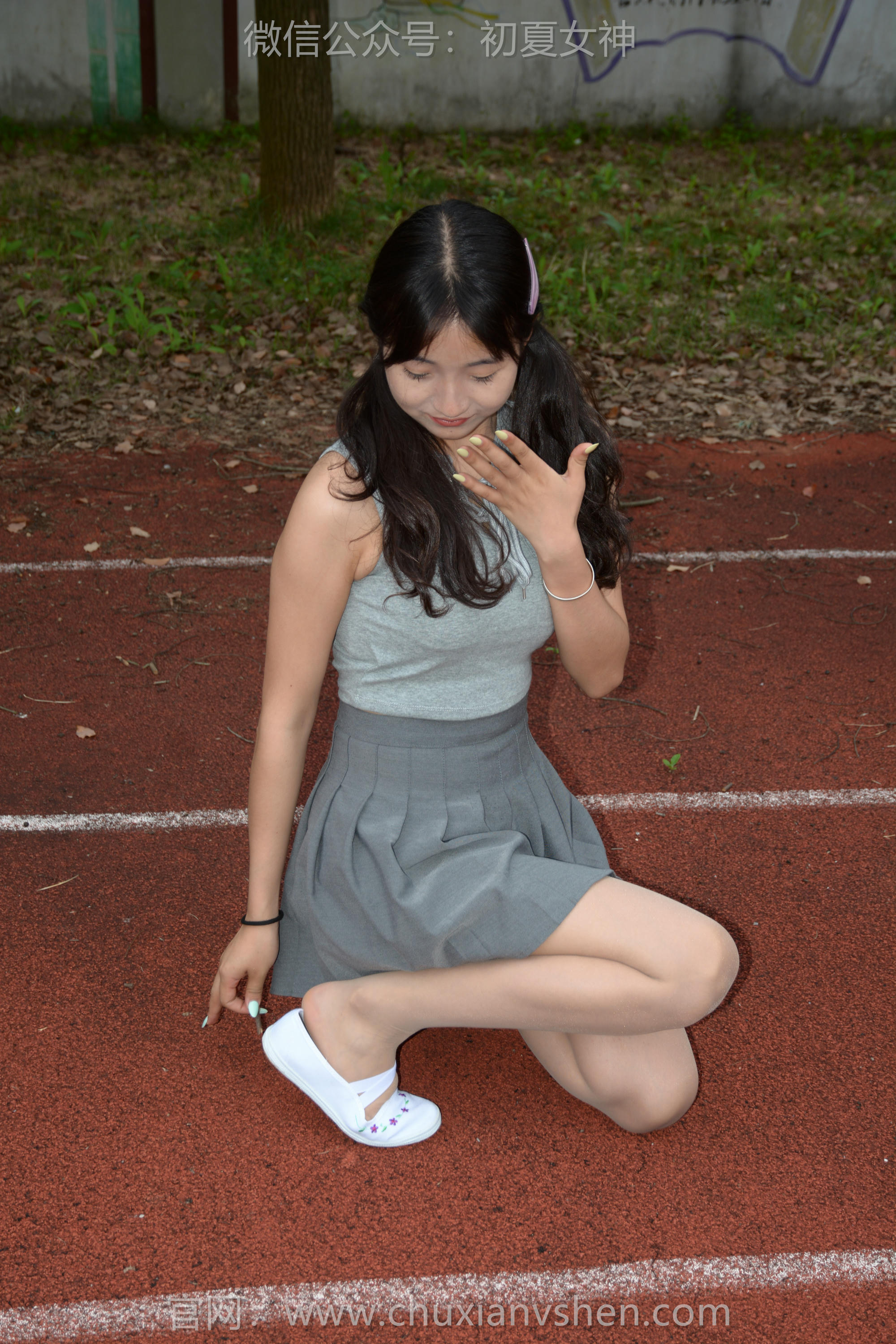 初夏女神 NO.255 点点~秋天问候 [150P1V 6.16 GB]_第2集