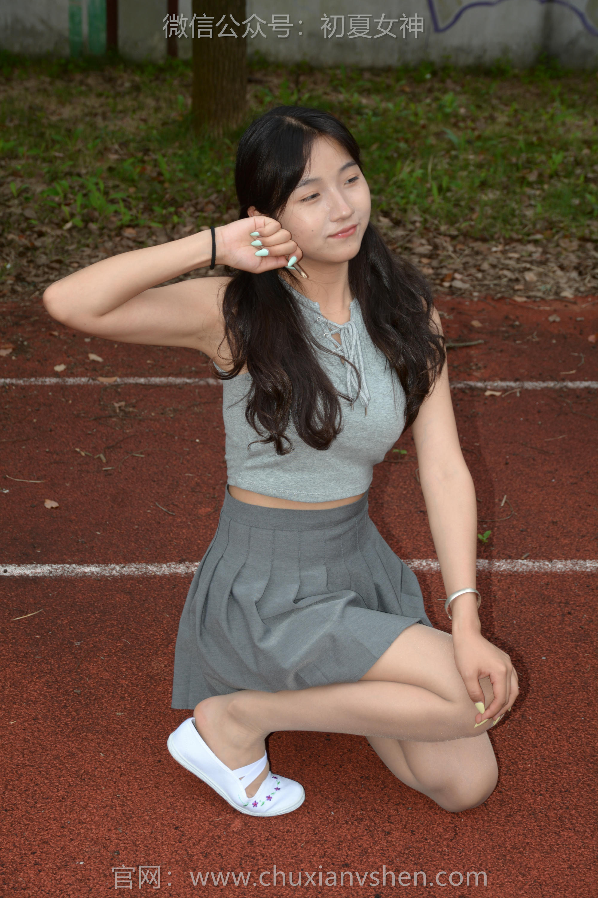 初夏女神 NO.255 点点~秋天问候 [150P1V 6.16 GB]_第2集