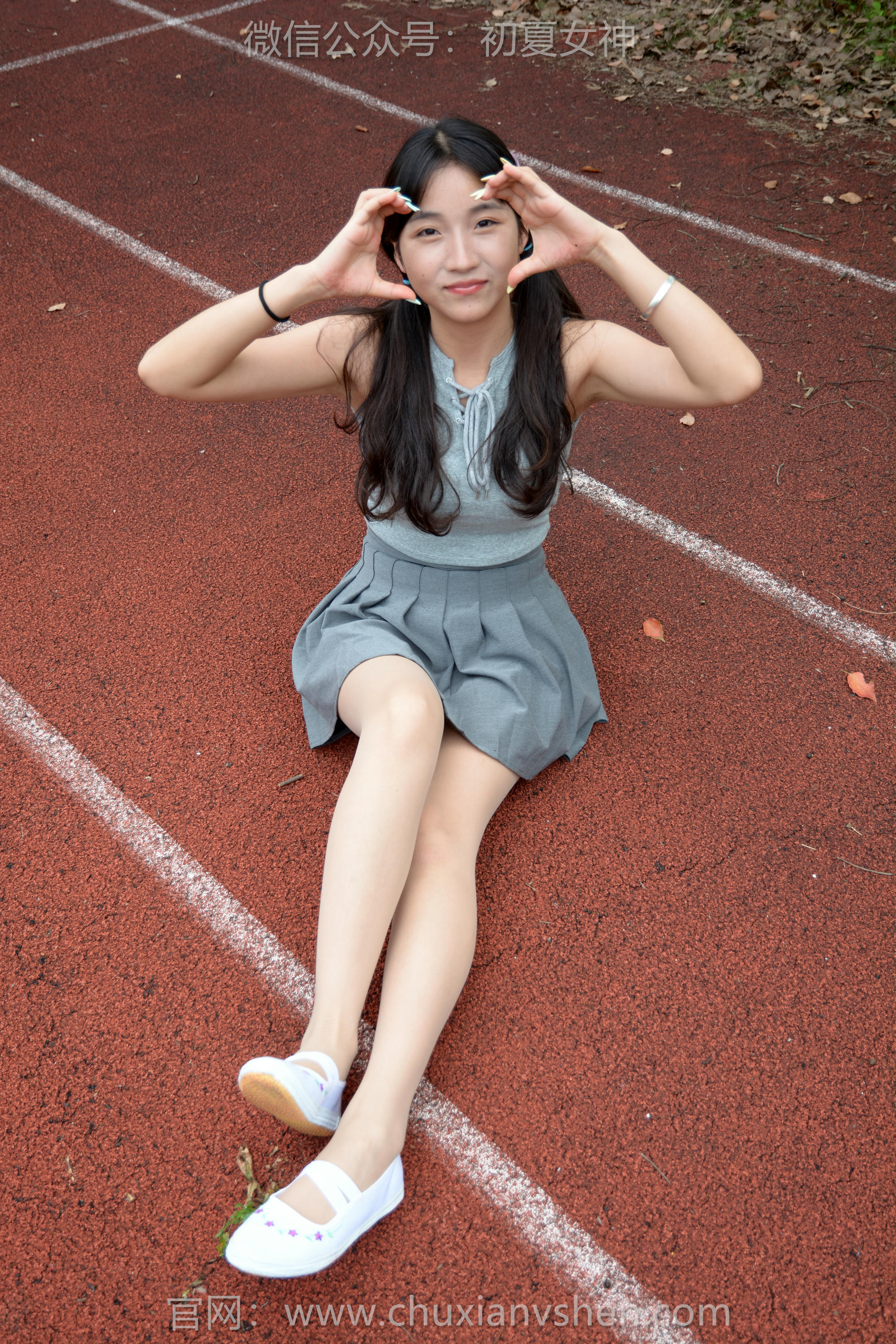 初夏女神 NO.255 点点~秋天问候 [150P1V 6.16 GB]_第2集