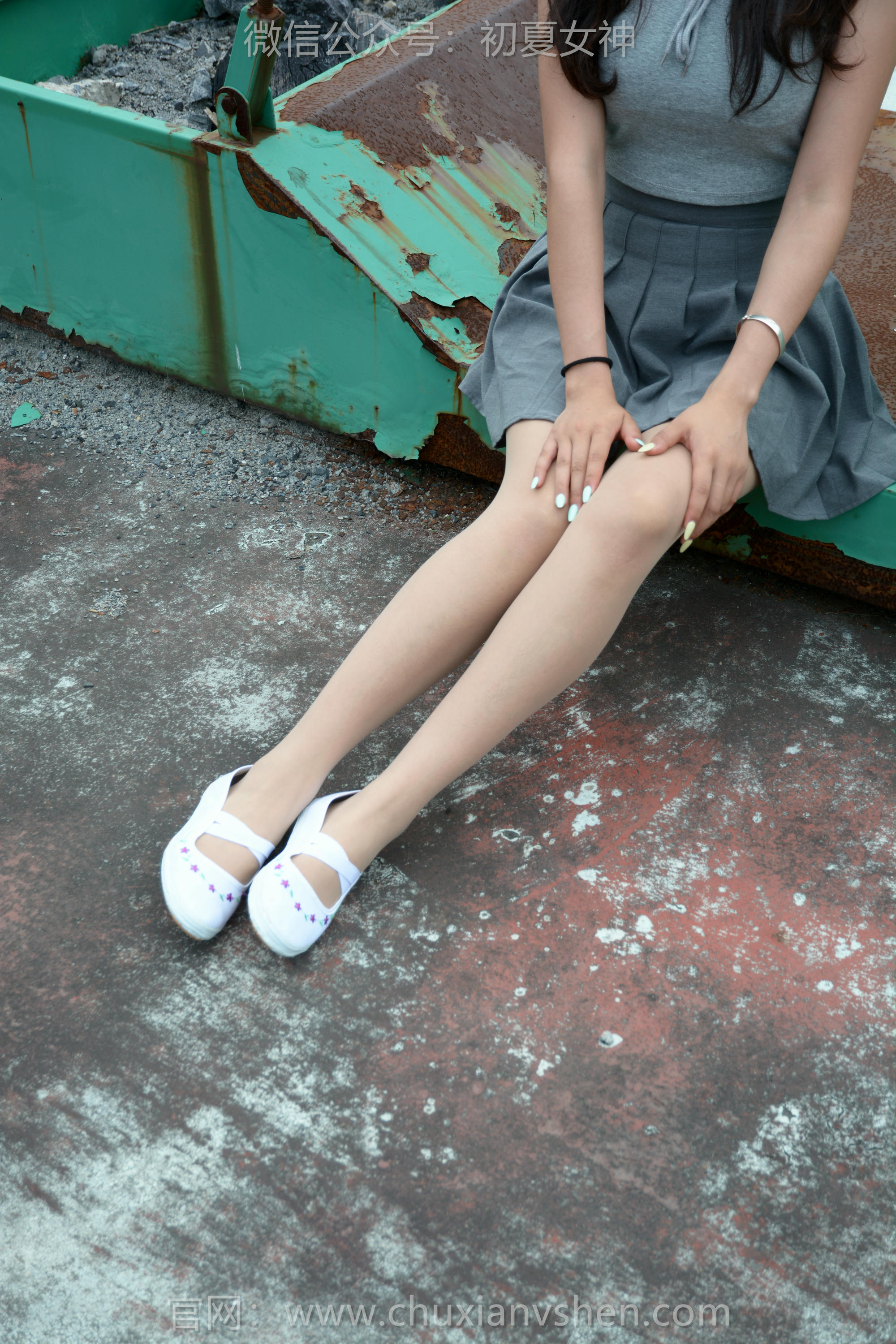 初夏女神 NO.255 点点~秋天问候 [150P1V 6.16 GB]_第3集