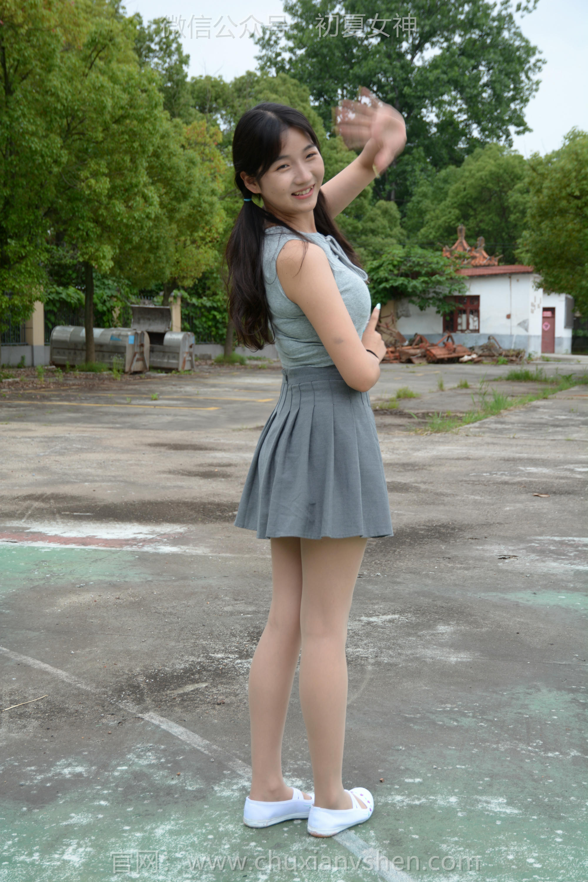 初夏女神 NO.255 点点~秋天问候 [150P1V 6.16 GB]_第5集