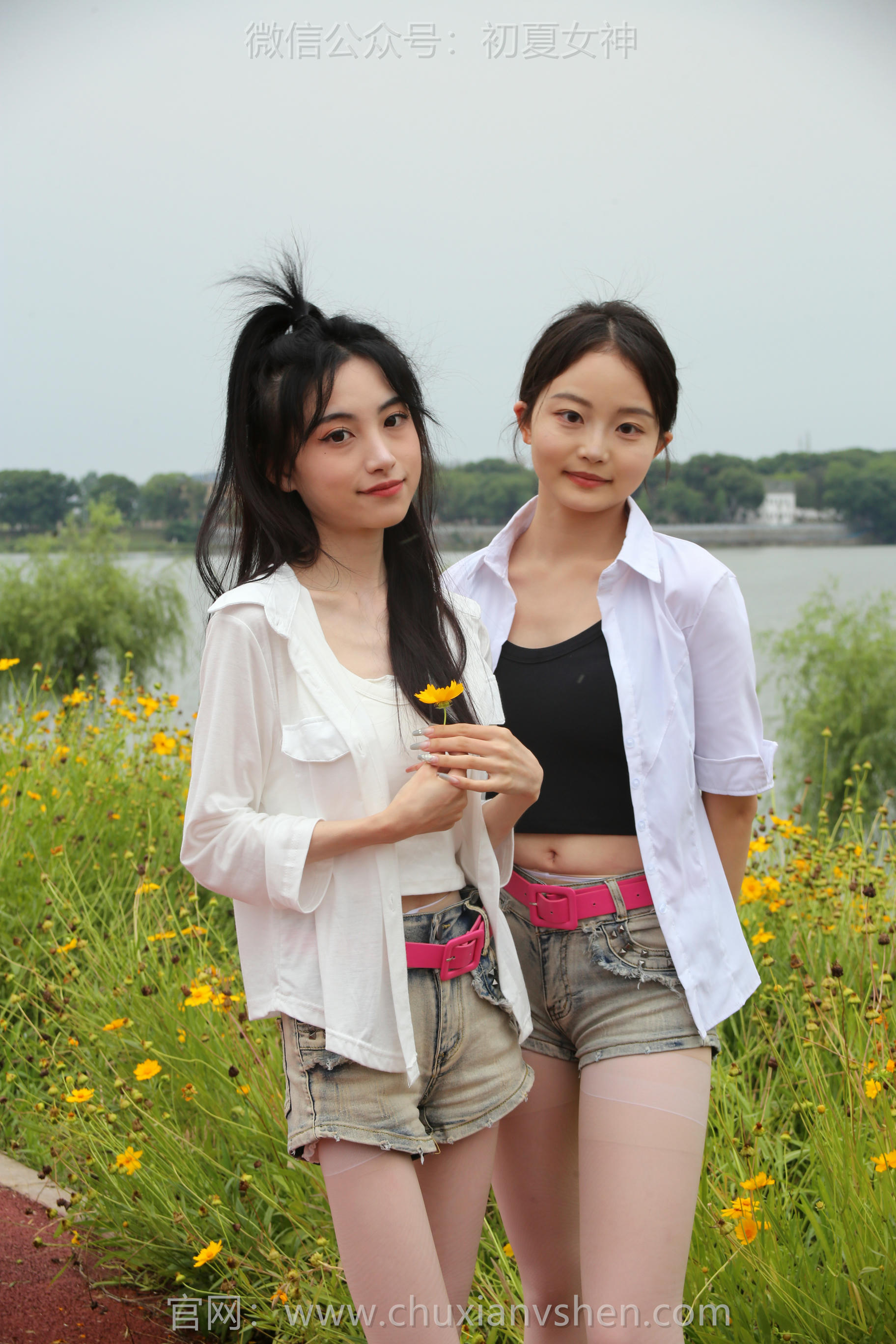 初夏女神 NO.257 柒柒、双双~ 光彩照人 [130P1V 4.70 GB]_第1集