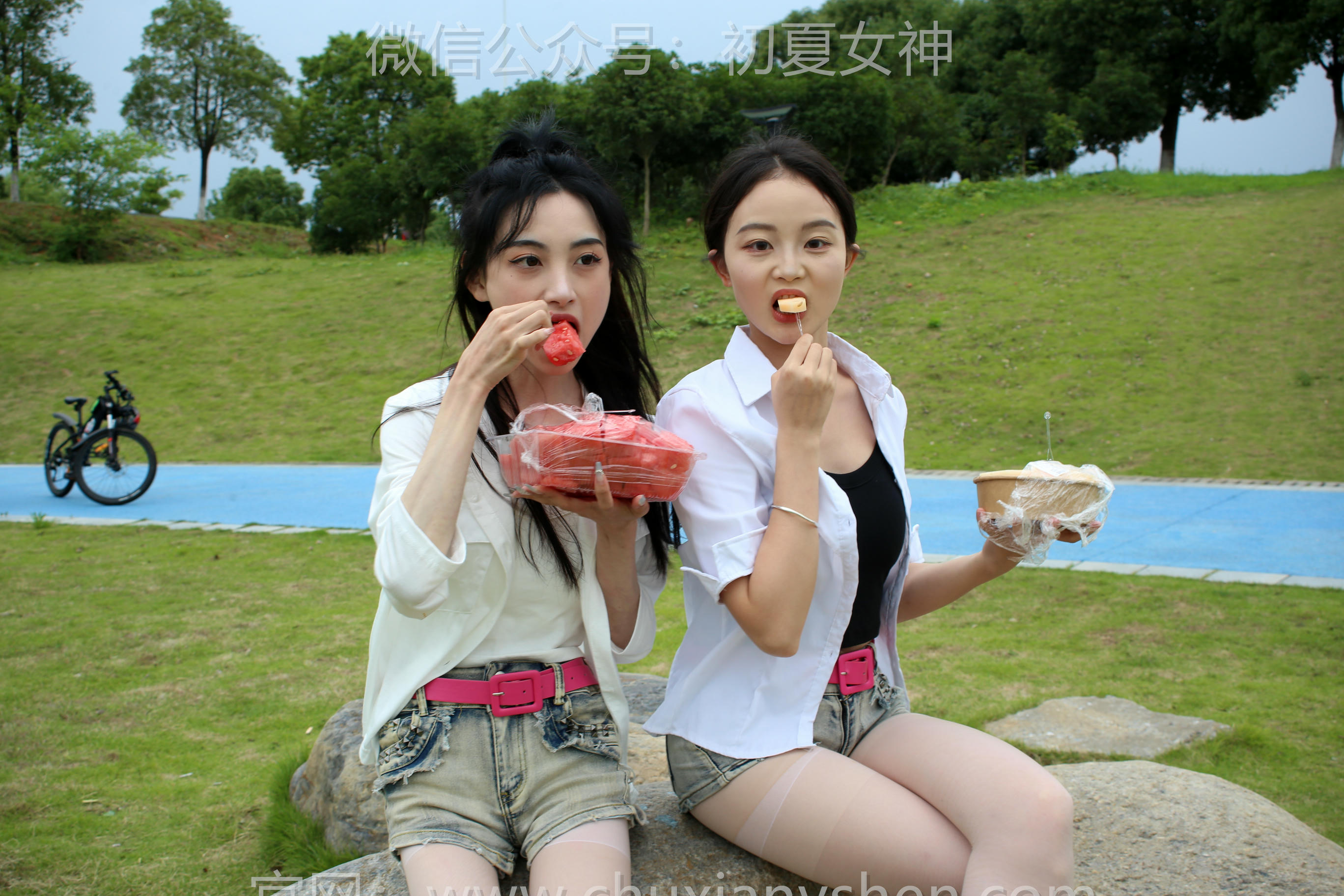 初夏女神 NO.257 柒柒、双双~ 光彩照人 [130P1V 4.70 GB]_第1集