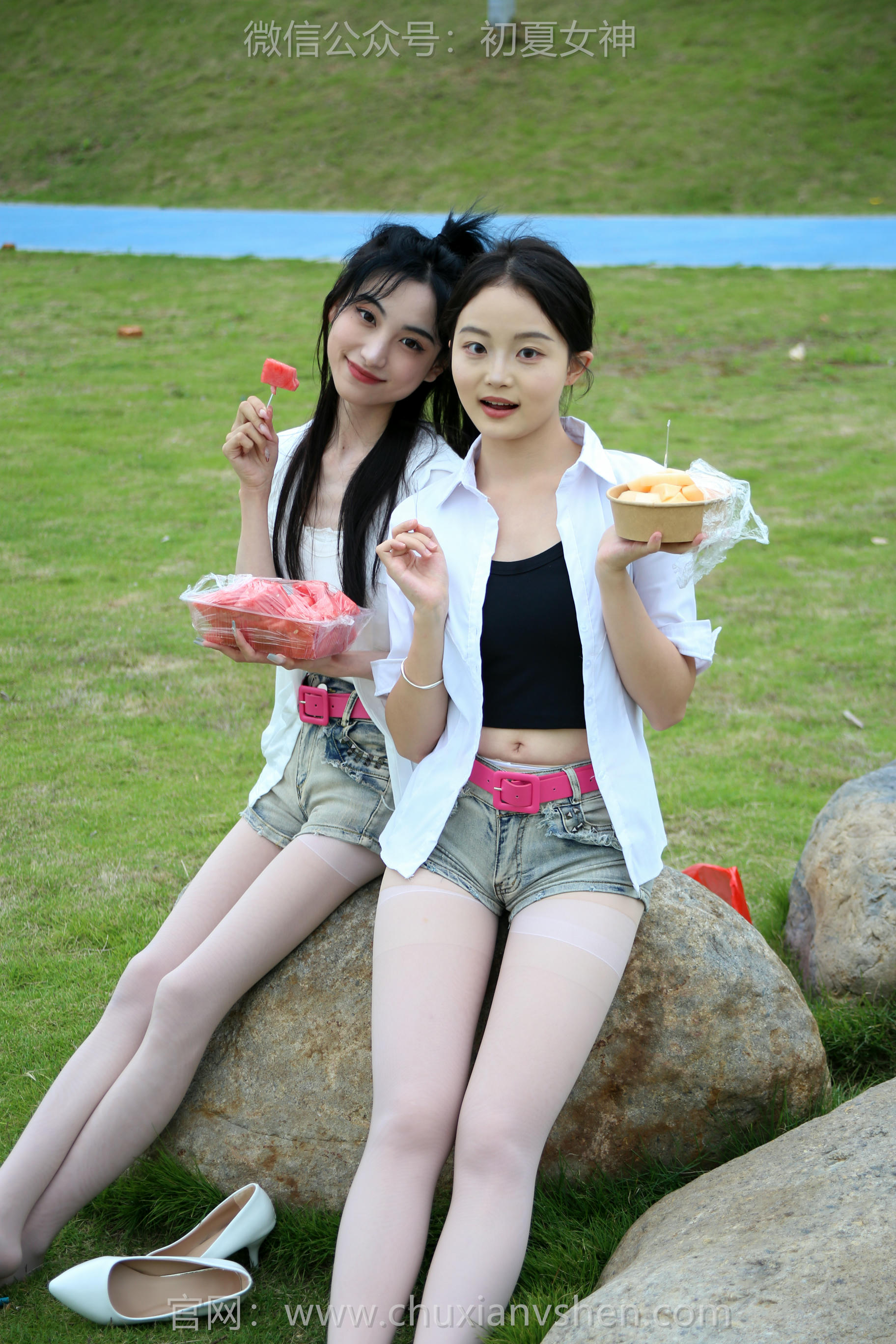 初夏女神 NO.257 柒柒、双双~ 光彩照人 [130P1V 4.70 GB]_第2集