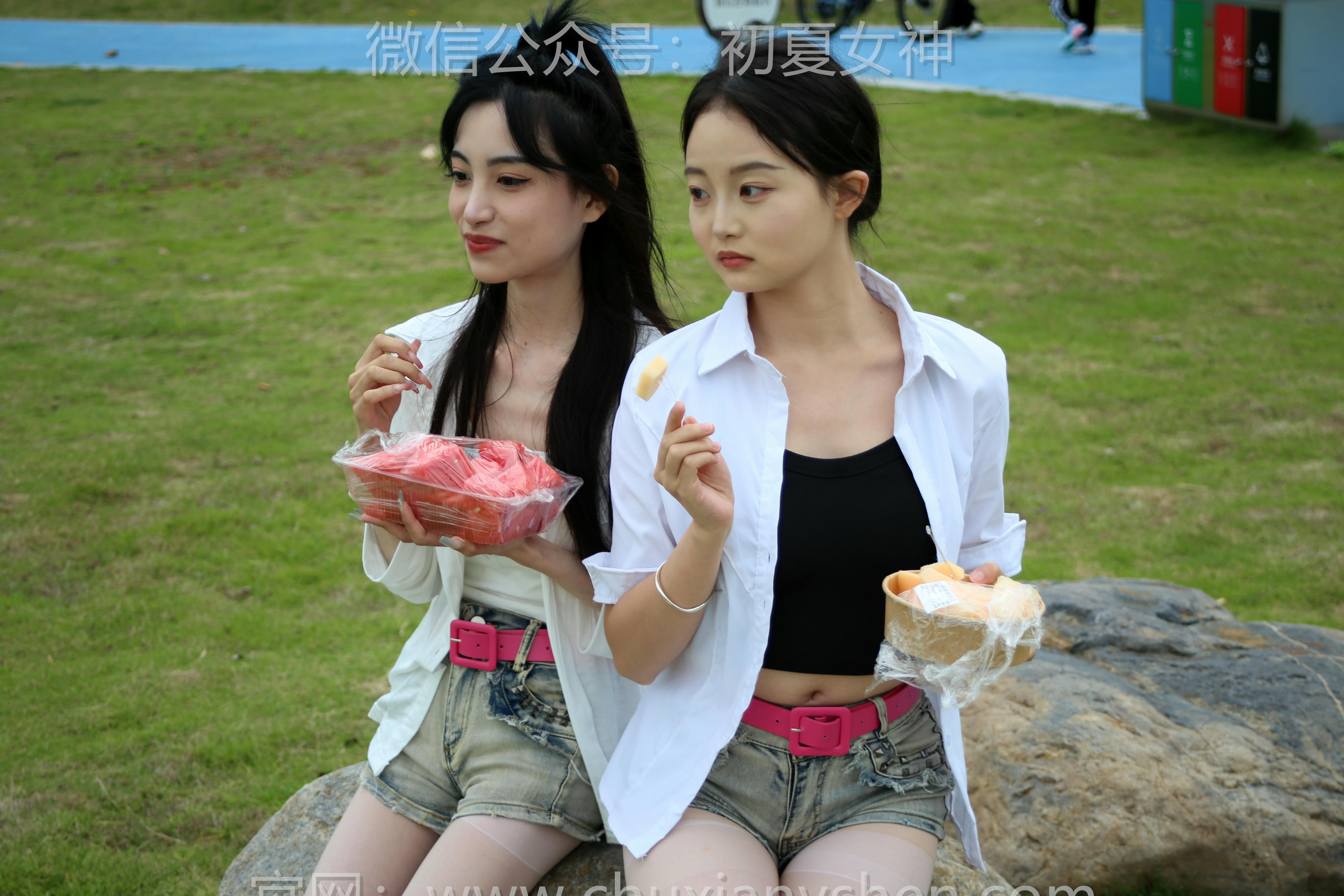 初夏女神 NO.257 柒柒、双双~ 光彩照人 [130P1V 4.70 GB]_第2集