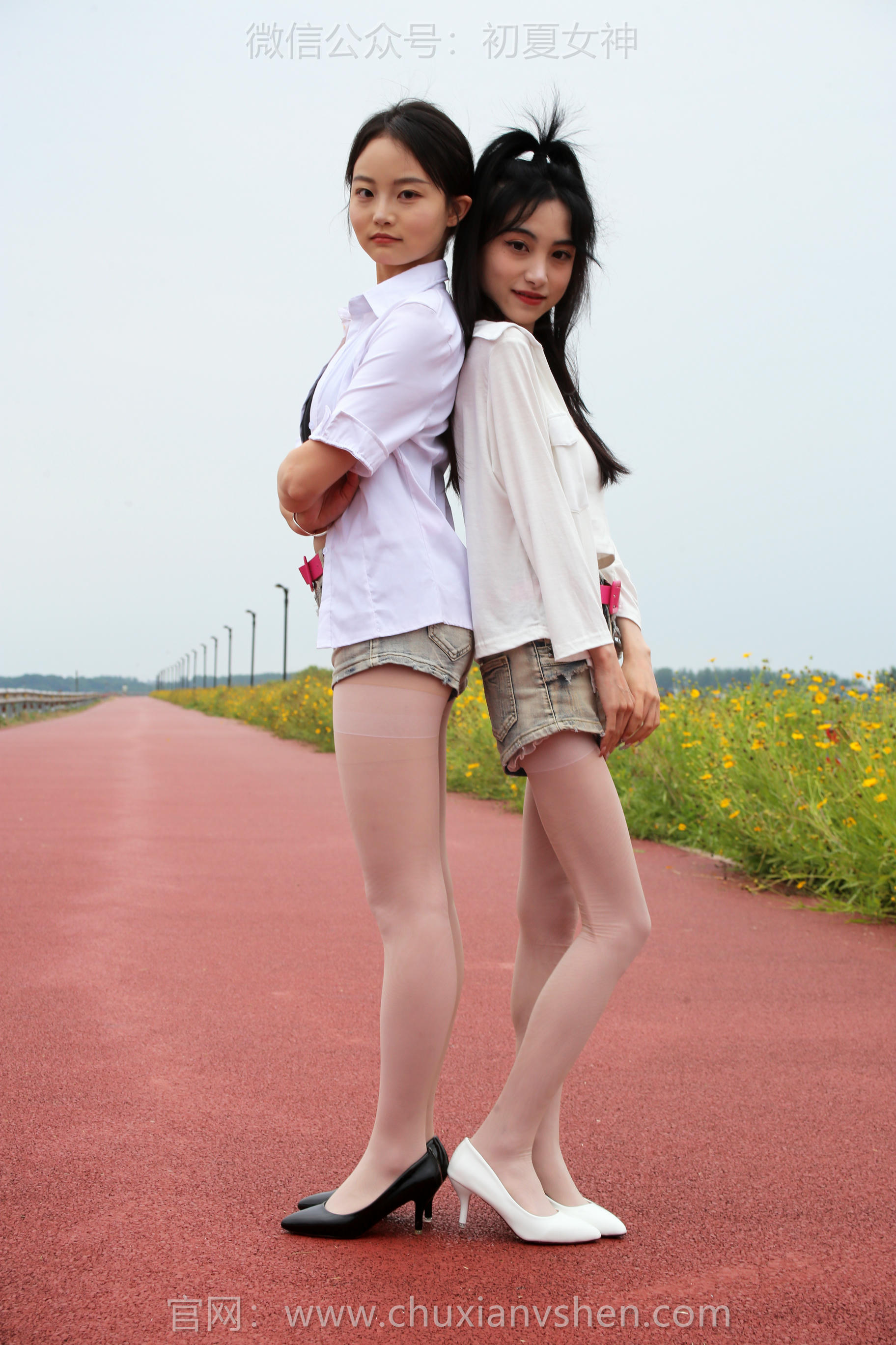 初夏女神 NO.257 柒柒、双双~ 光彩照人 [130P1V 4.70 GB]_第1集