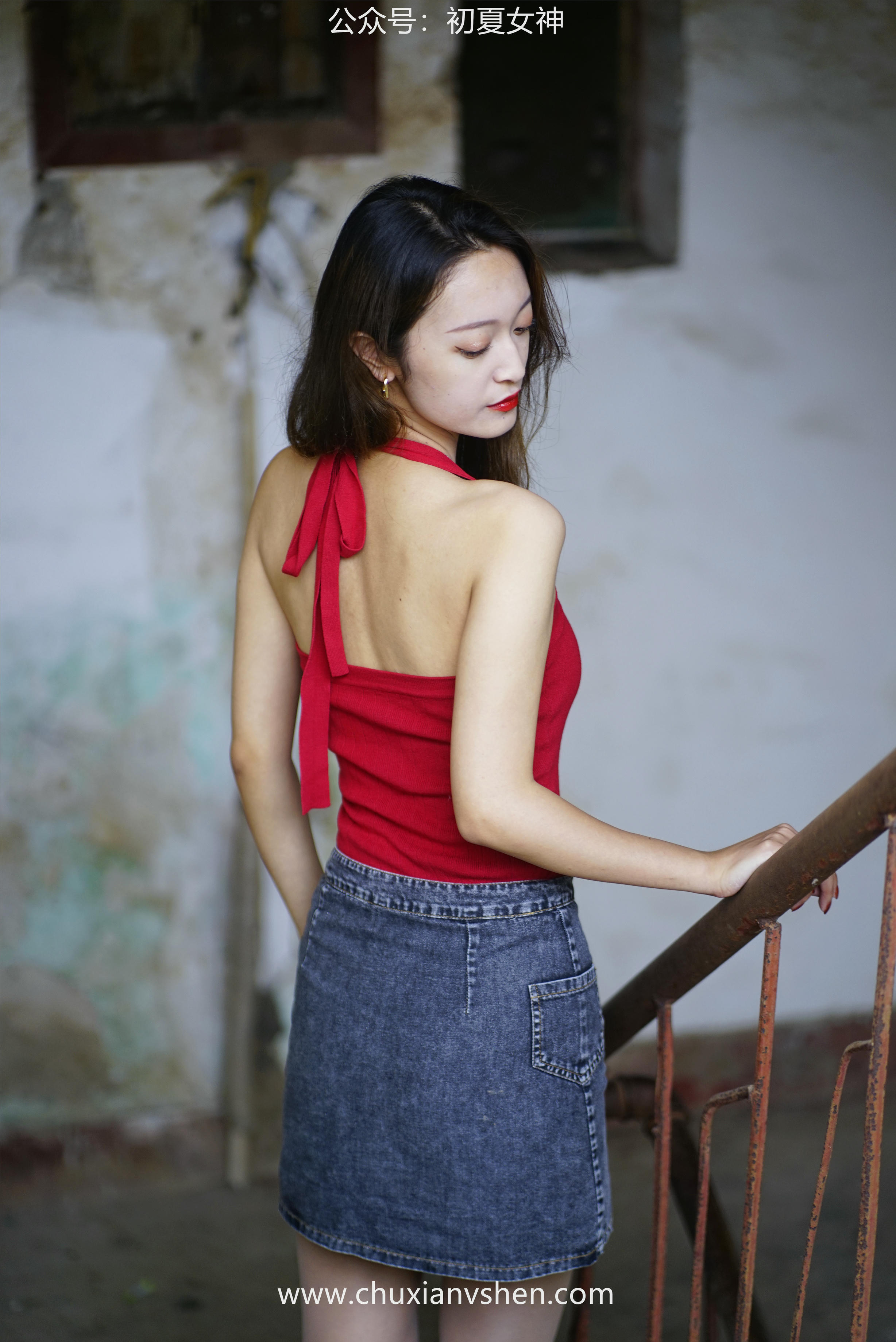 初夏女神 NO.045 依依 复古街头[130P+1V／4.44GB]_第2集