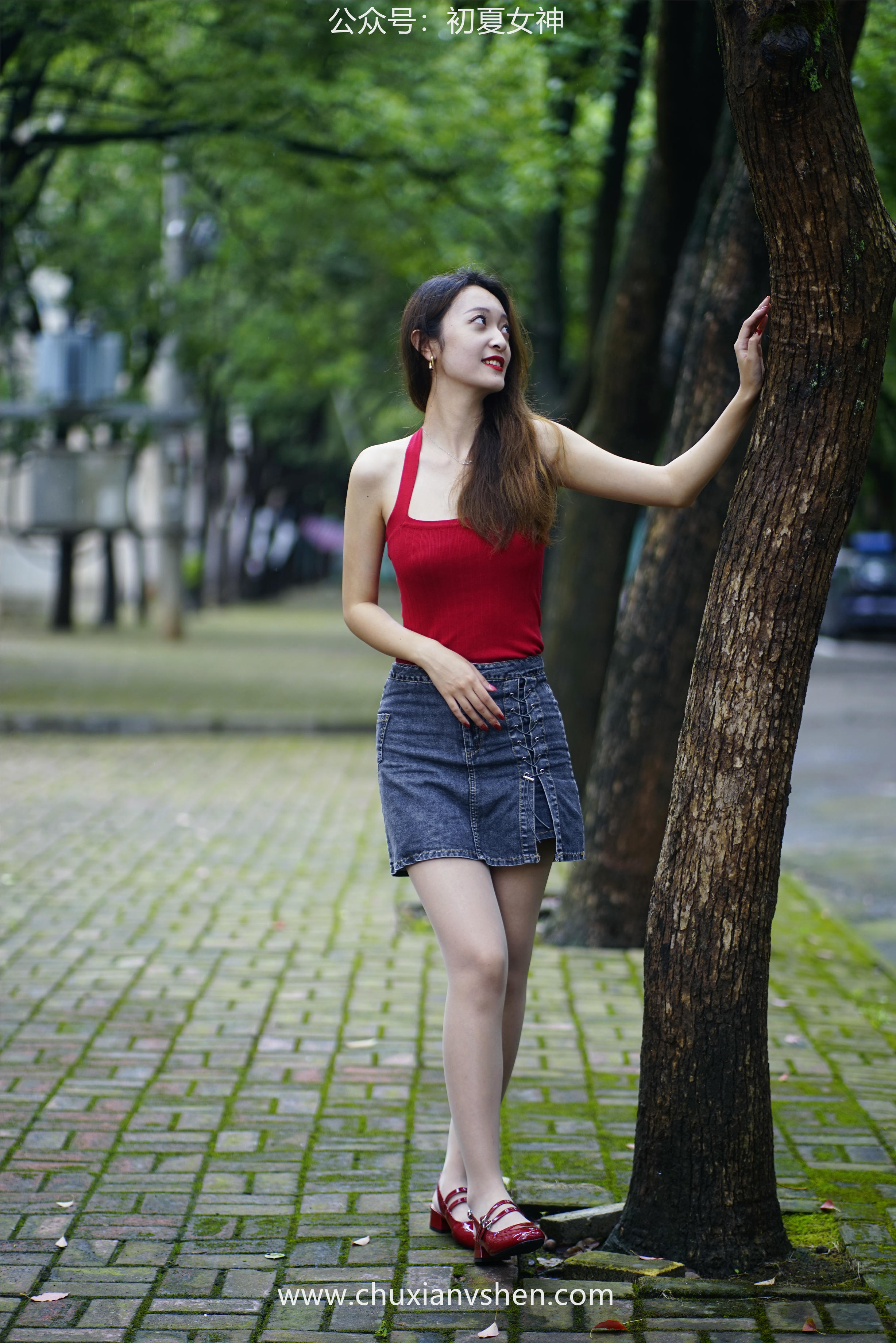 初夏女神 NO.045 依依 复古街头[130P+1V／4.44GB]_第4集