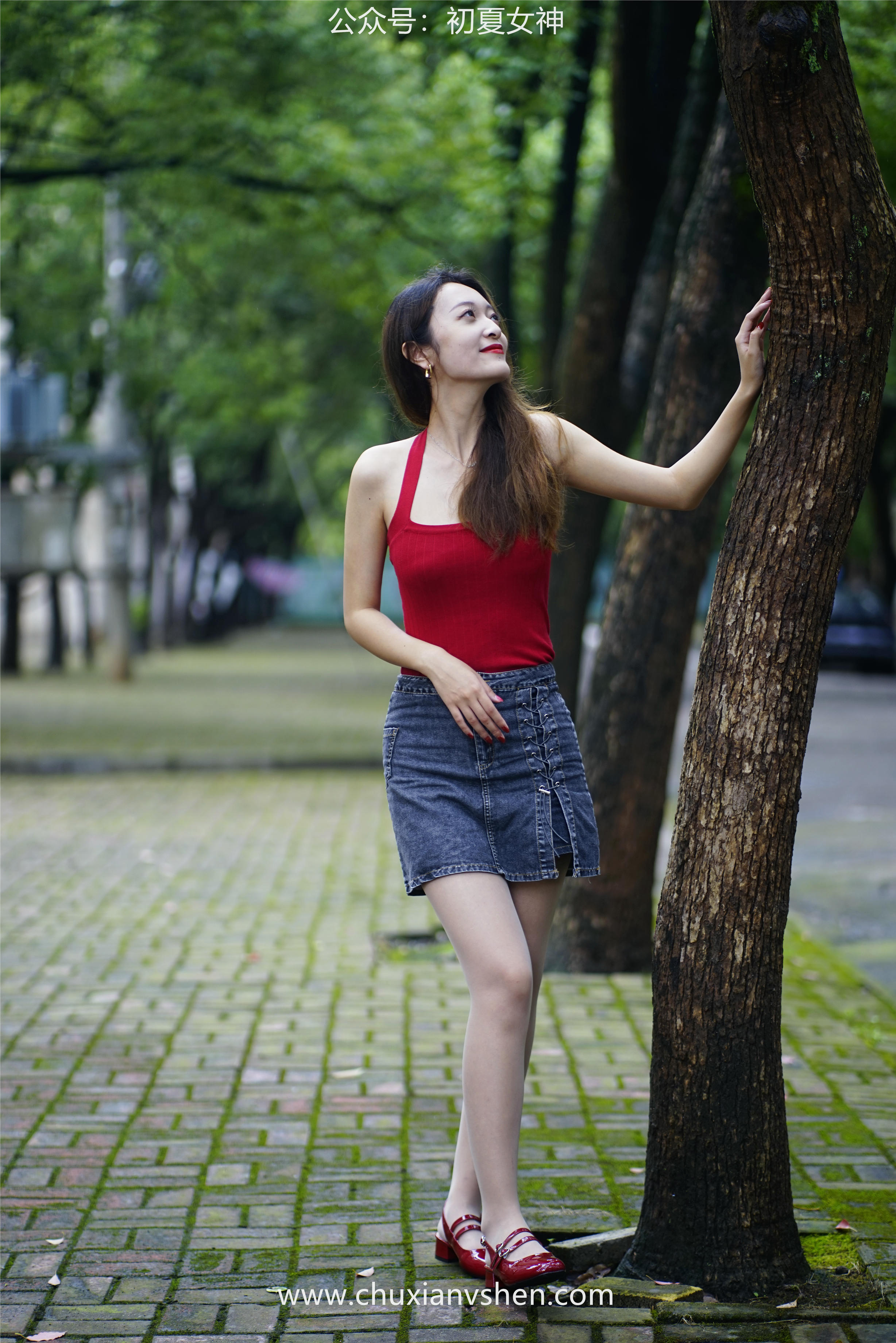 初夏女神 NO.045 依依 复古街头[130P+1V／4.44GB]_第4集