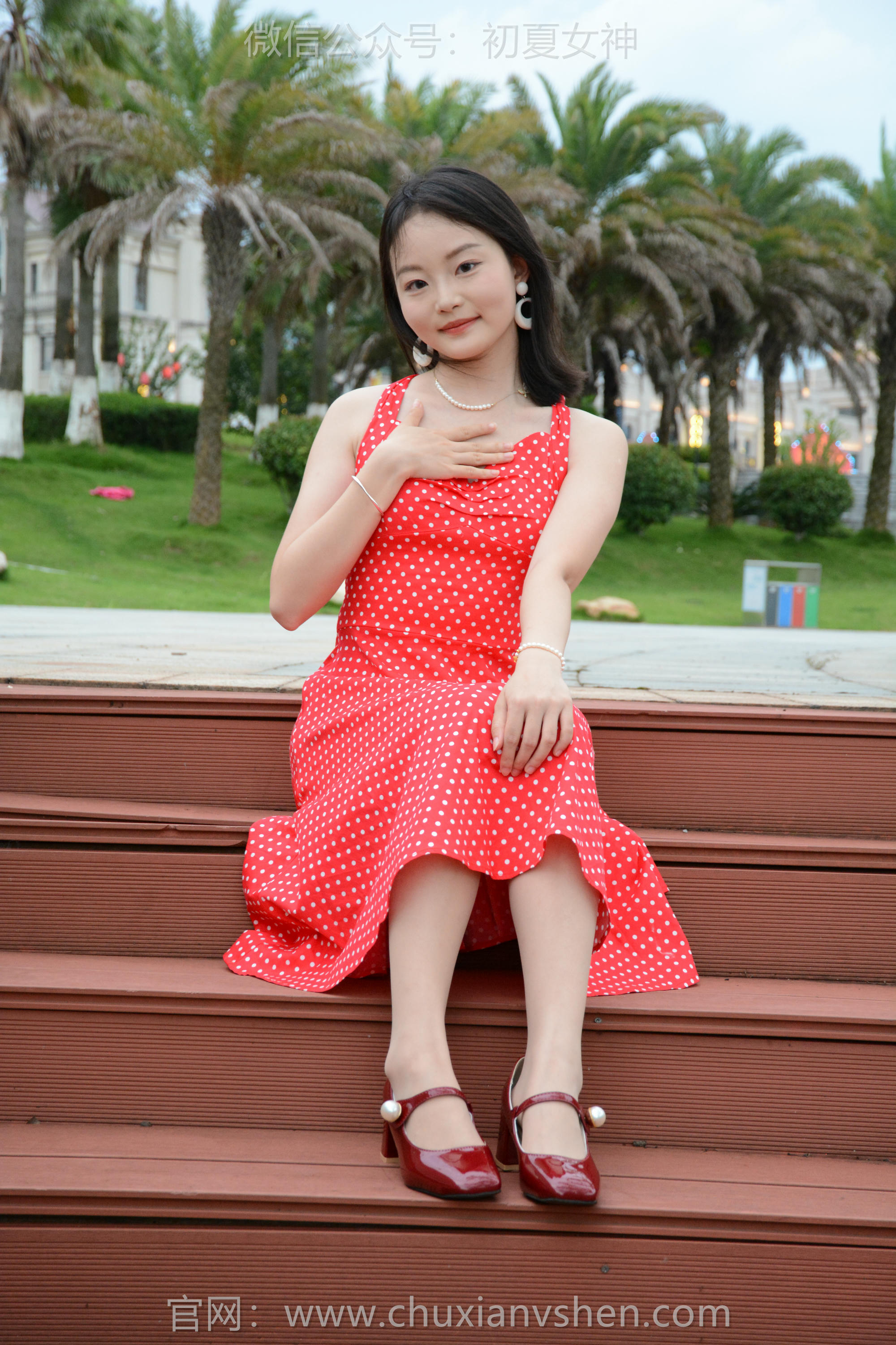 初夏女神 NO.258 双双~【港式装扮】出发点是好的，拍一期港风小姐姐嘞_第6集