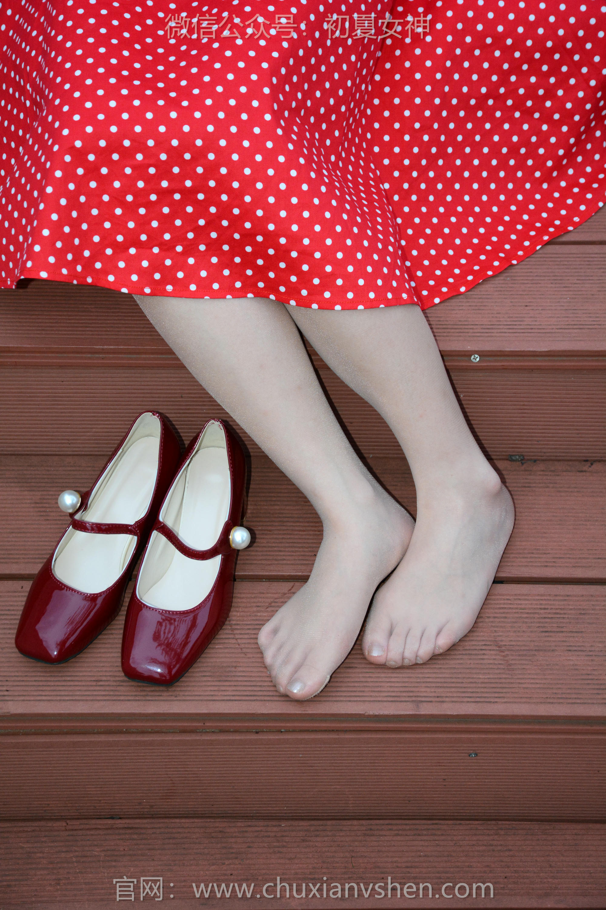 初夏女神 NO.258 双双~【港式装扮】出发点是好的，拍一期港风小姐姐嘞_第7集