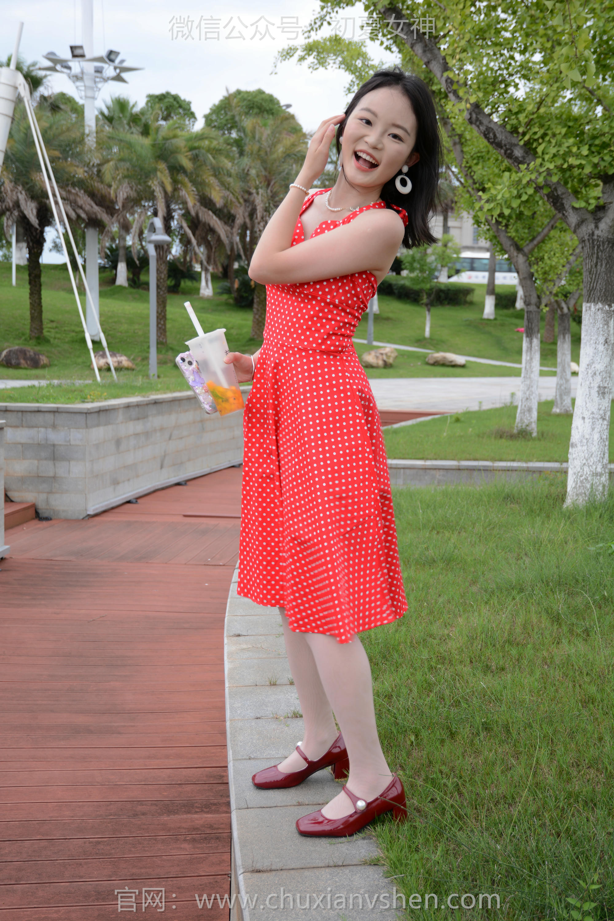 初夏女神 NO.258 双双~【港式装扮】出发点是好的，拍一期港风小姐姐嘞_第2集