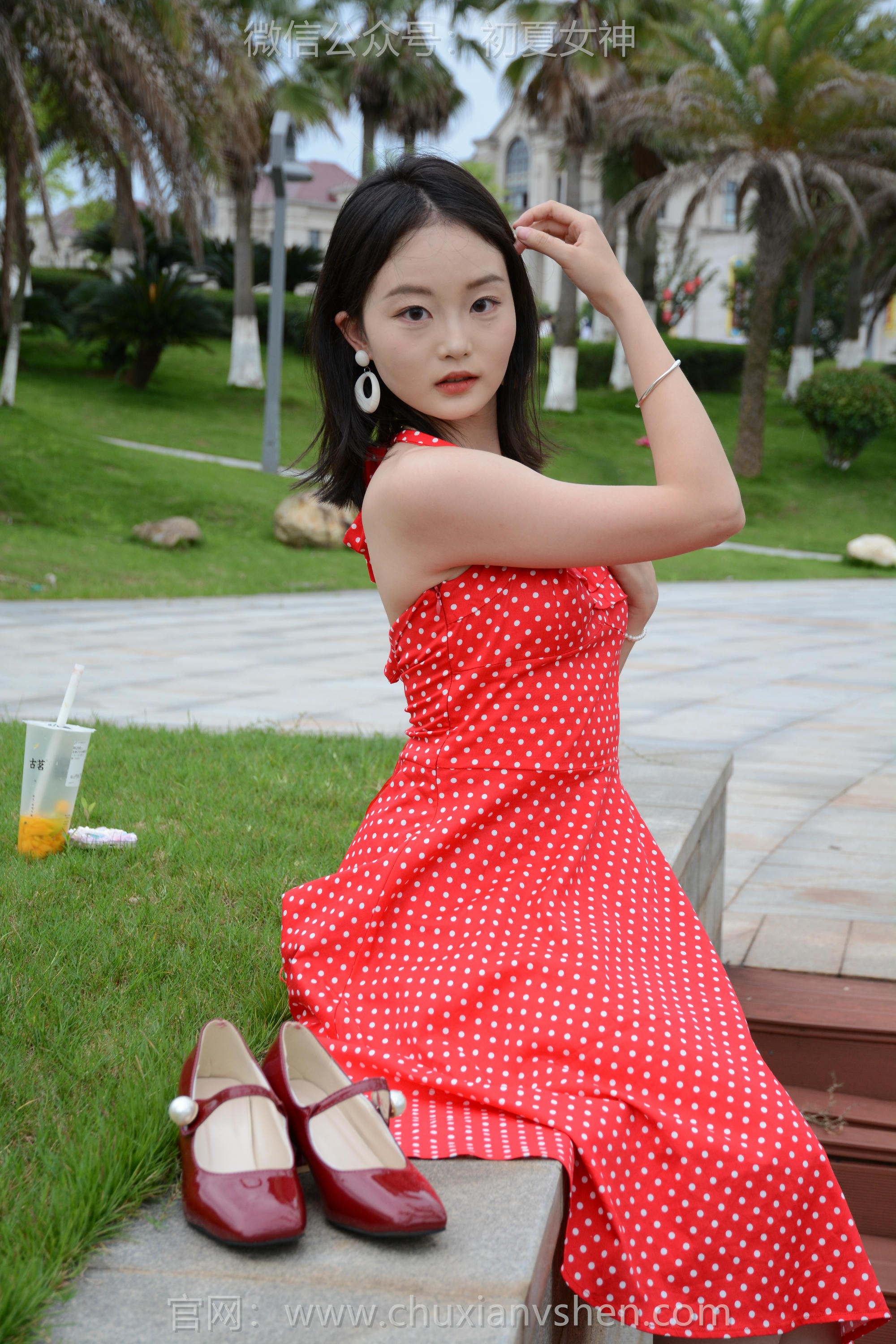 初夏女神 NO.258 双双~【港式装扮】出发点是好的，拍一期港风小姐姐嘞_第3集