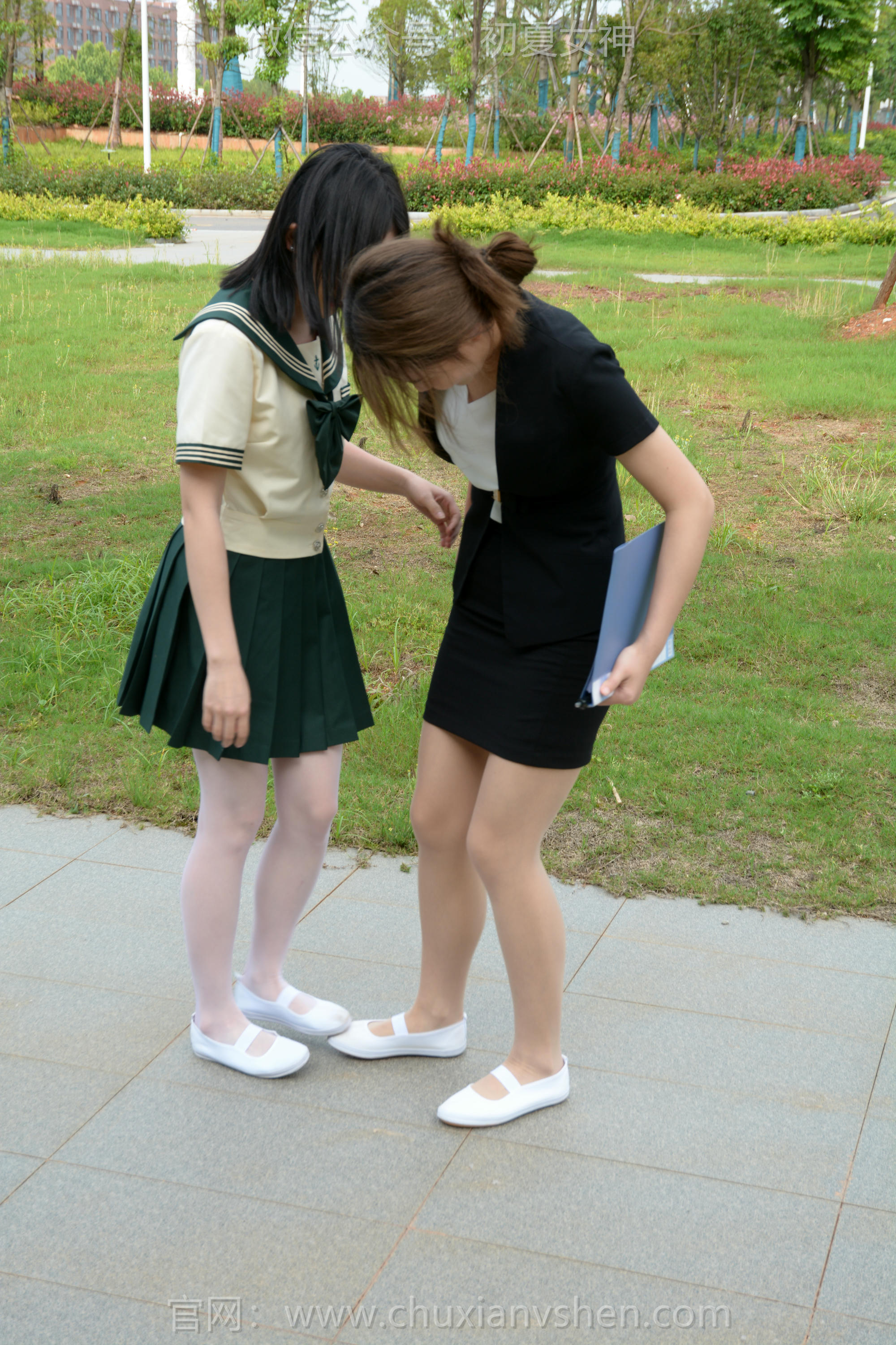 初夏女神 NO.262 双双、幺幺~【友谊之争】两姐妹拍出等级之分的剧情 [160P1V 5.67 GB]_第1集