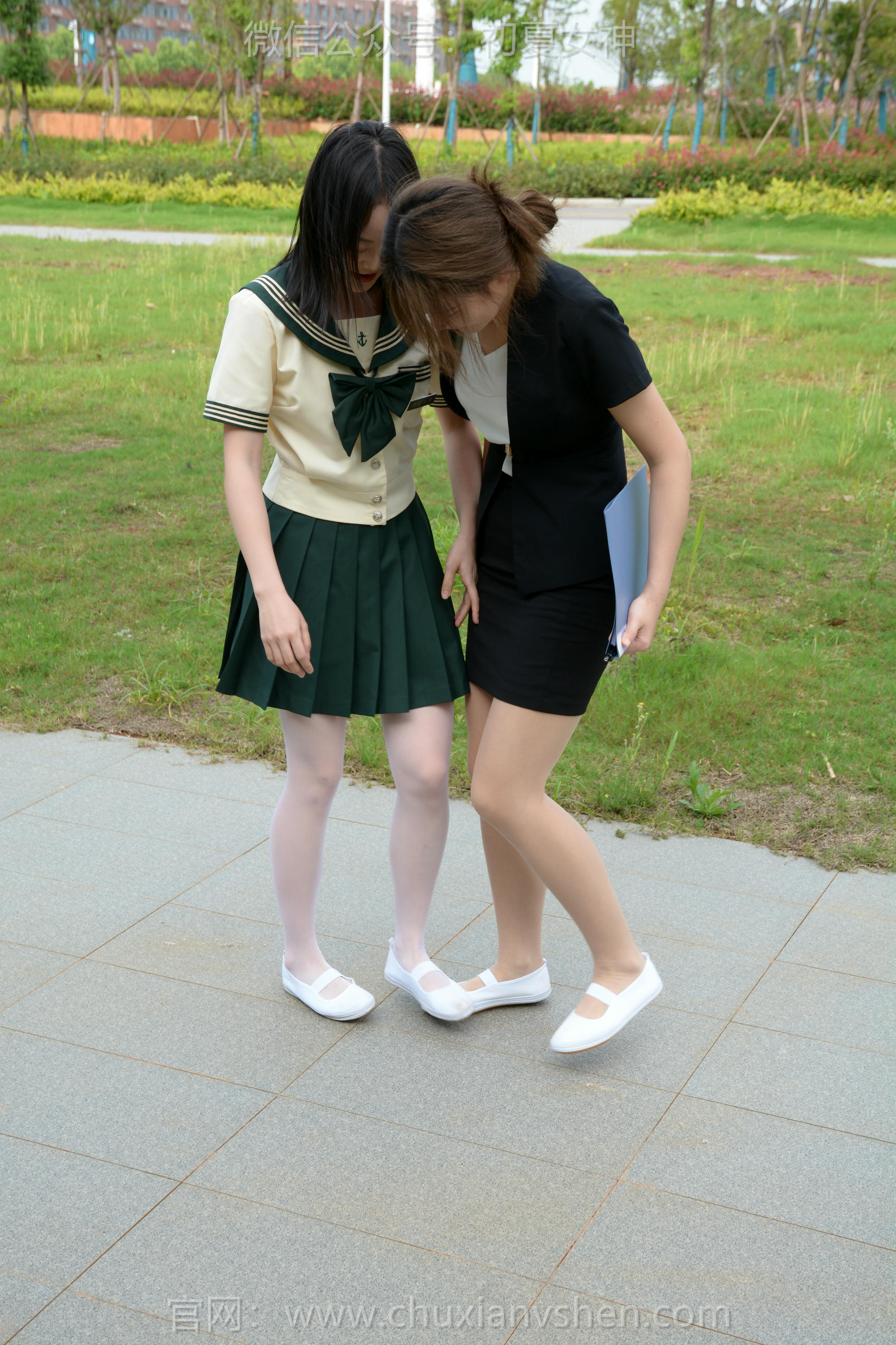 初夏女神 NO.262 双双、幺幺~【友谊之争】两姐妹拍出等级之分的剧情 [160P1V 5.67 GB]_第1集