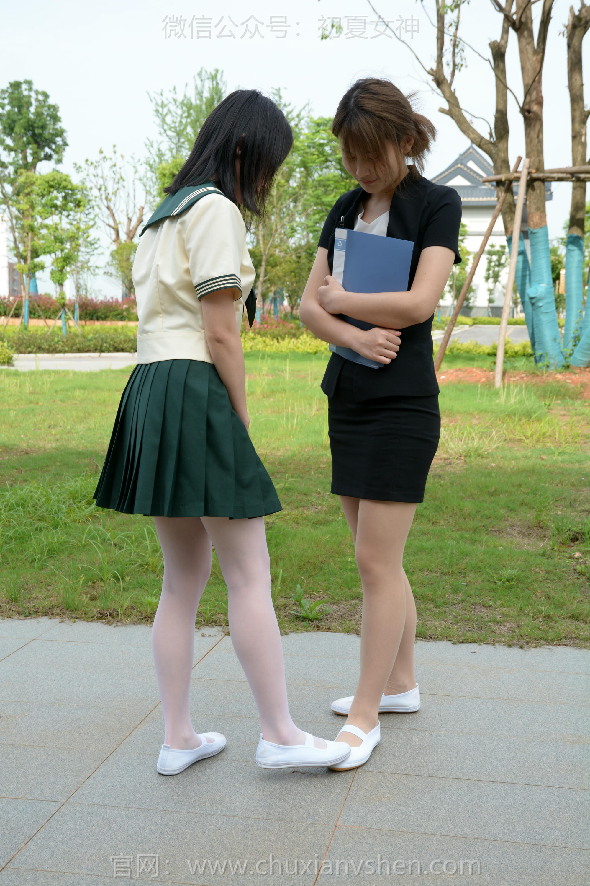 初夏女神 NO.262 双双、幺幺~【友谊之争】两姐妹拍出等级之分的剧情 [160P1V 5.67 GB]_第2集