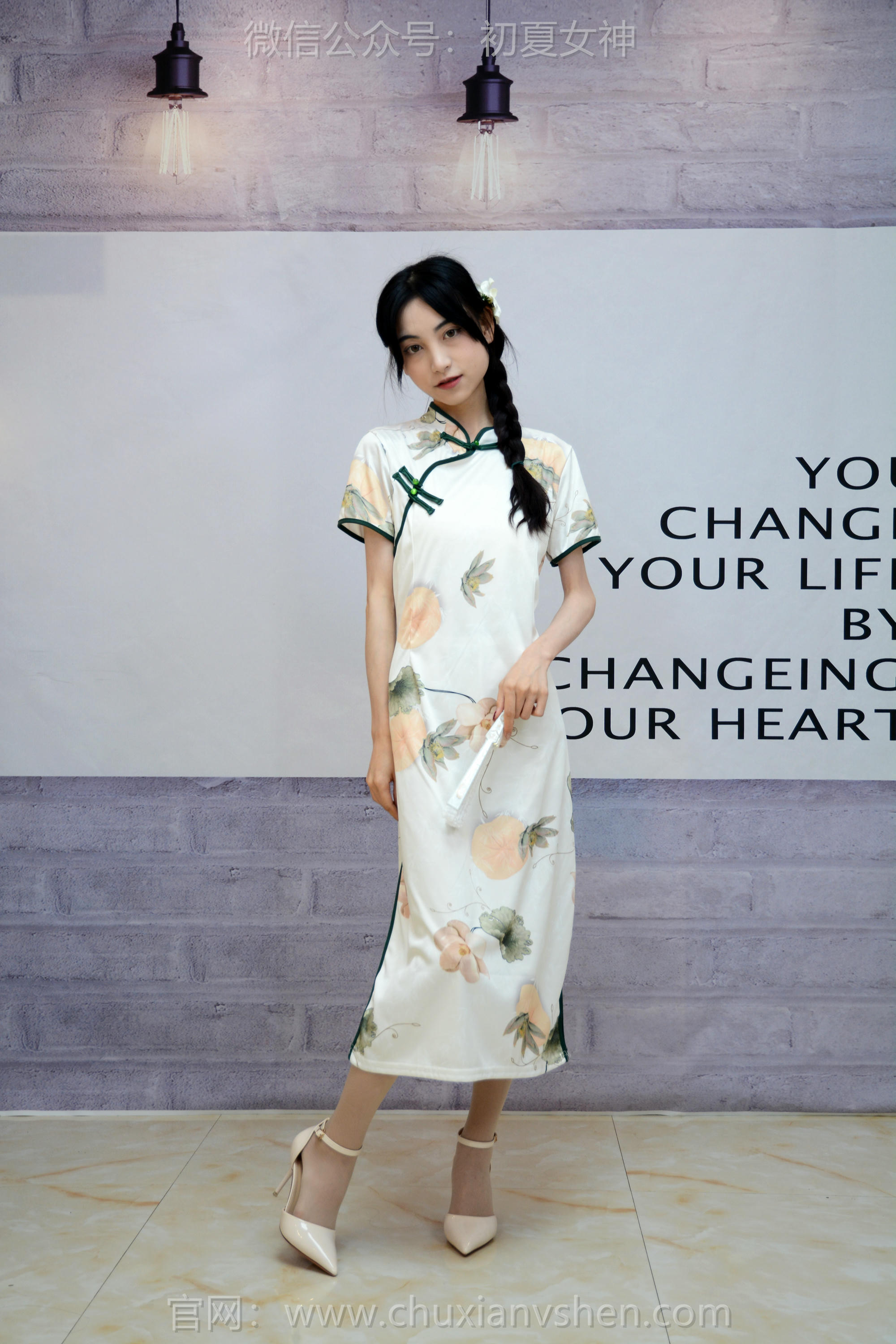 初夏女神 NO.264 柒柒~《沉鱼落雁》旗袍是展现女性魅力最佳选择 [110P1V 4.17 GB]_第1集