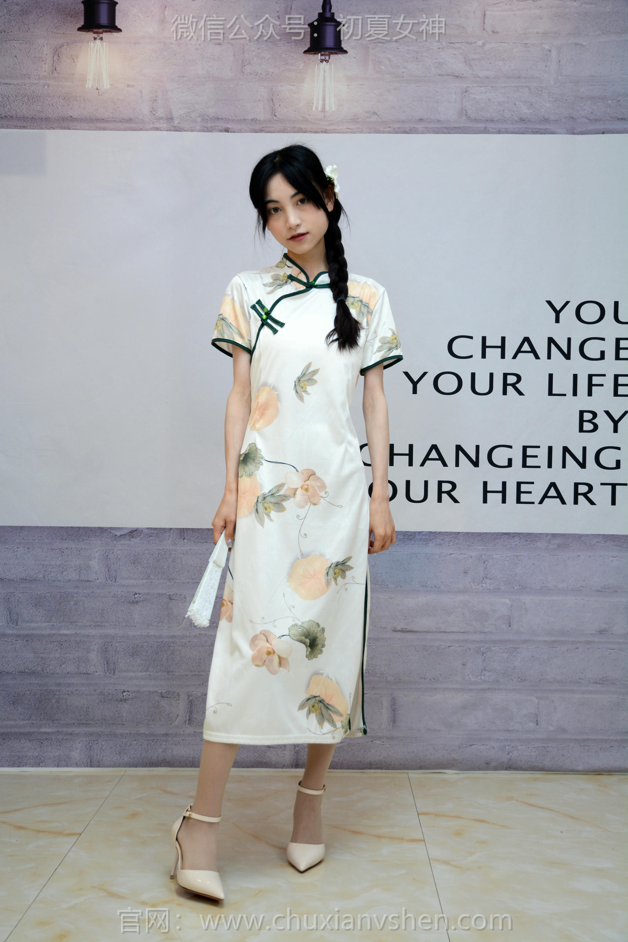 初夏女神 NO.264 柒柒~《沉鱼落雁》旗袍是展现女性魅力最佳选择 [110P1V 4.17 GB]_第1集